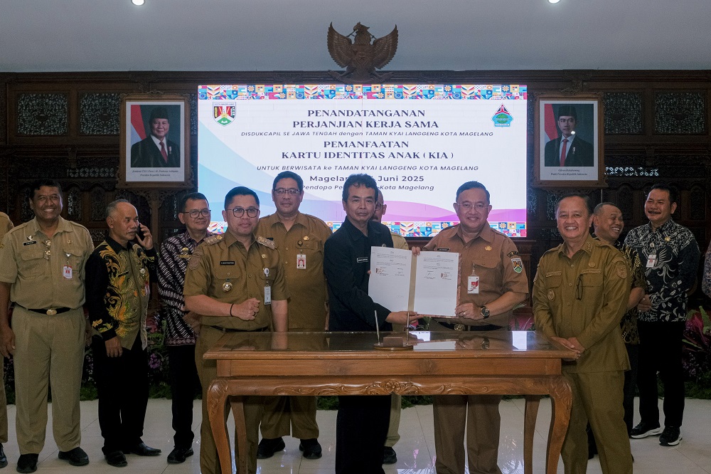 Penandatanganan kerja sama pemanfaatan KIA di Taman Kyai Langgeng (TKL) untuk 19 kota/kabupaten se-Jawa Tengah, Selasa (24/6/2025).
