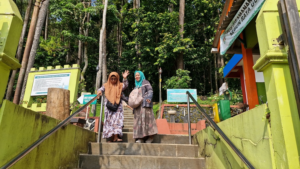 Kebun Raya Gunung Tidar akan direvitalisasi di area jalan masuk kawasan, perparkiran, dan pemenuhan zona wisata.  &nbsp;
