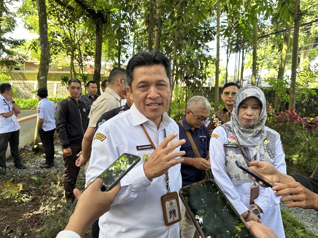 Bupati Wonosobo Afif Nurhidayat ketika menghadiri Hari Air di kantor DLH beberapa waktu lalu.