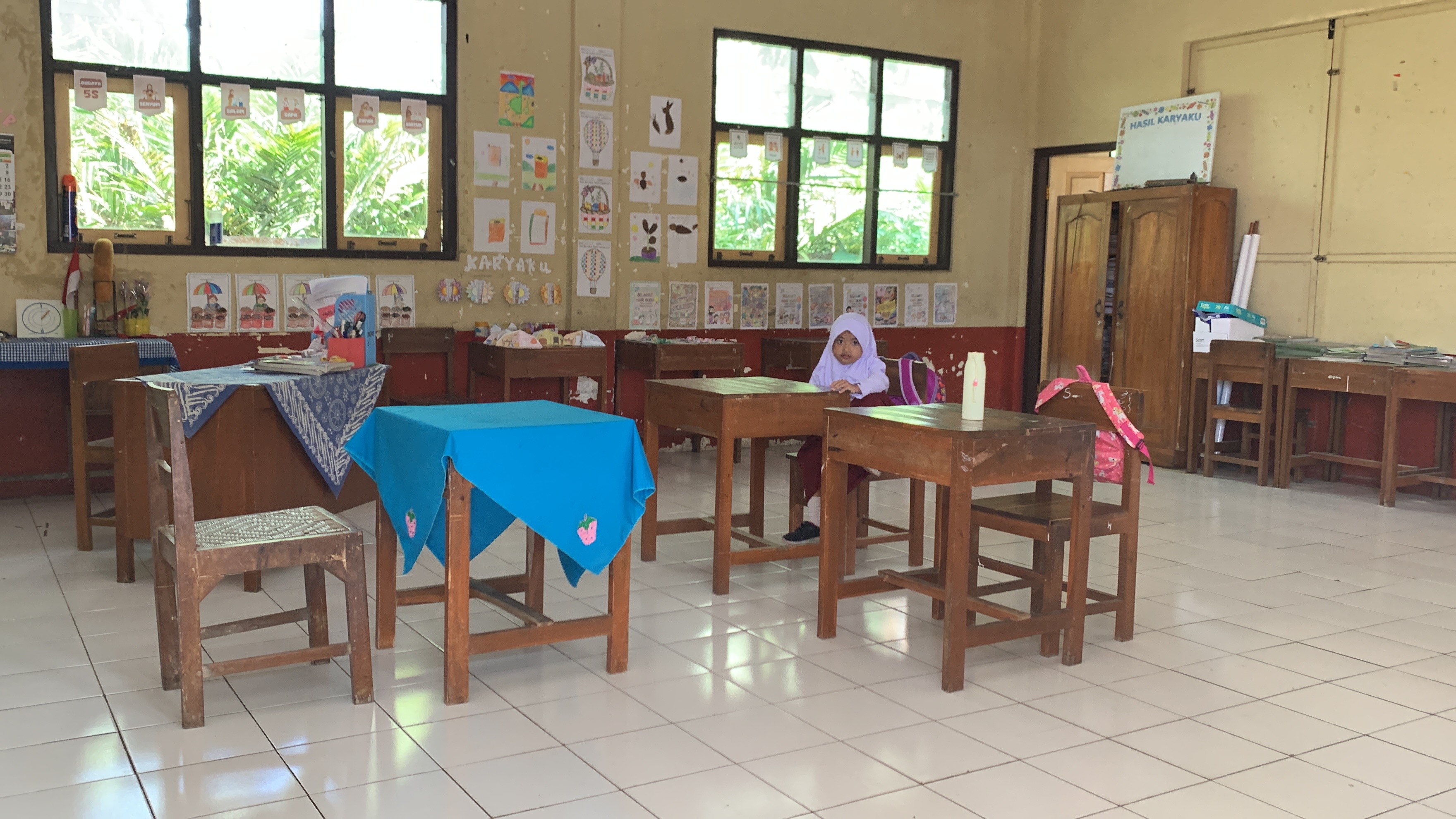 SD Negeri Butuh Temanggung tahun ajaran ini hanya mendapat 1 siswa baru.