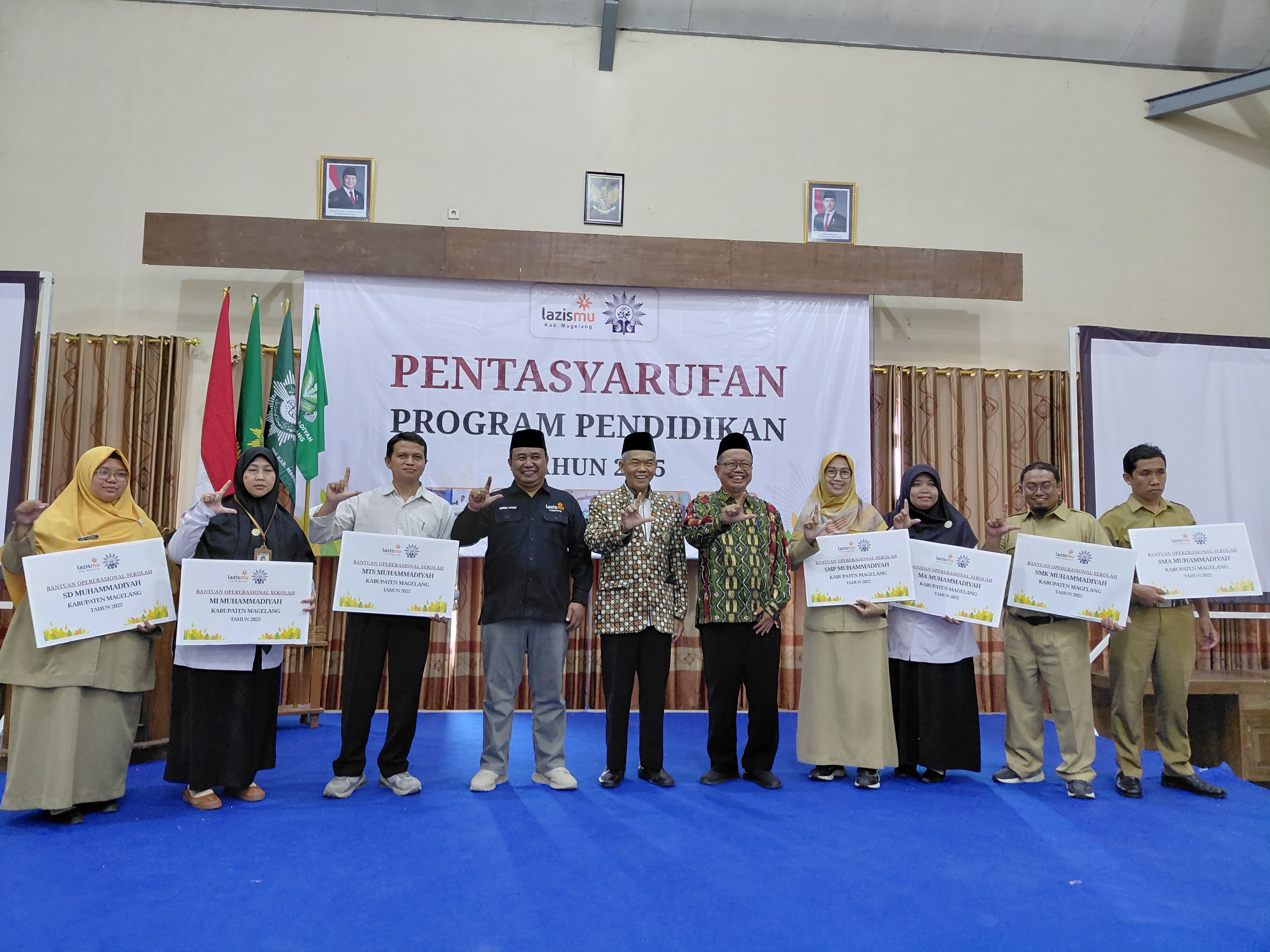 Lazismu Kabupaten Magelang mentasyarufkan dana zakat pendidikan sebesar Rp 100 juta kepada 33 sekolah Muhammadiyah, di Kabupaten Magelang.