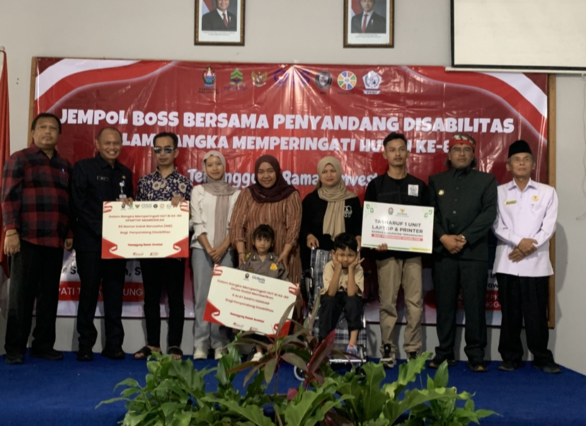 Pemberian bantuan usaha dan penerbitan NIB khusus bagi penyandang disabilitas, Kamis (7/8/2025).