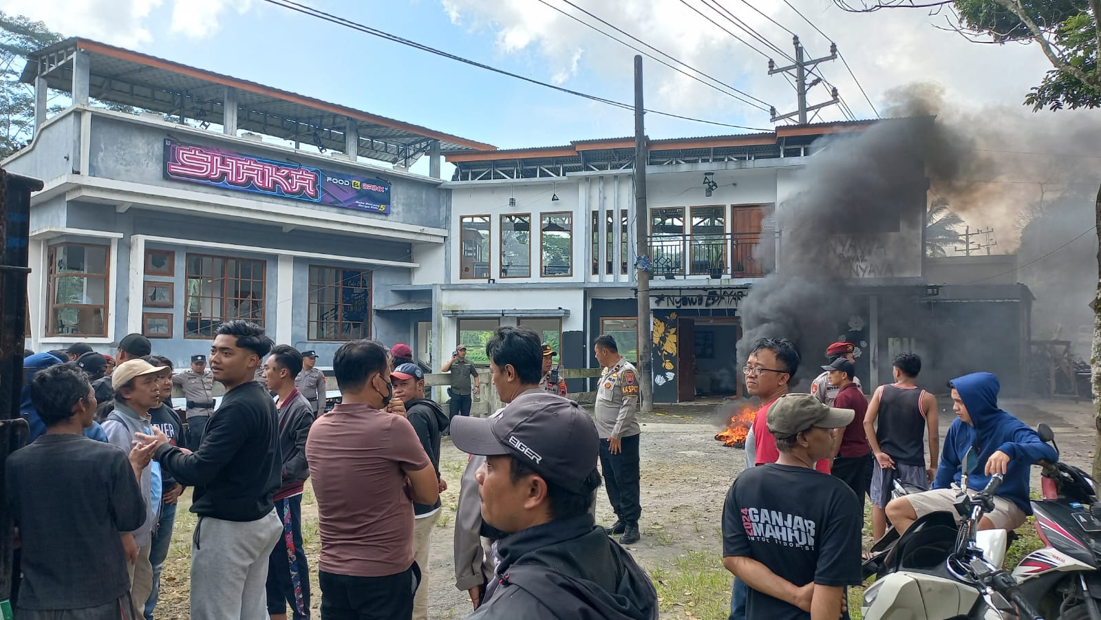 Kafe Shaka di Desa Jolontoro, Sapuran Wonosobo tempat korban dibacok oleh pelaku yang kemudian meninggal.