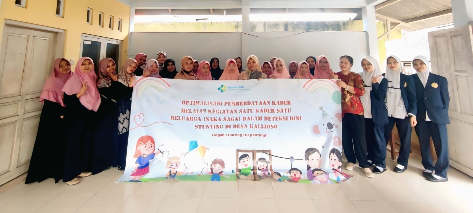 Tim pengabdian masyarakat Prodi Kebidanan Magelang Poltekkes Kemenkes Semarang mengadakan pengabdian masyarakat di Desa Kalijoso Kecamatan Secang Kabupaten Magelang 12 Juli 2025.