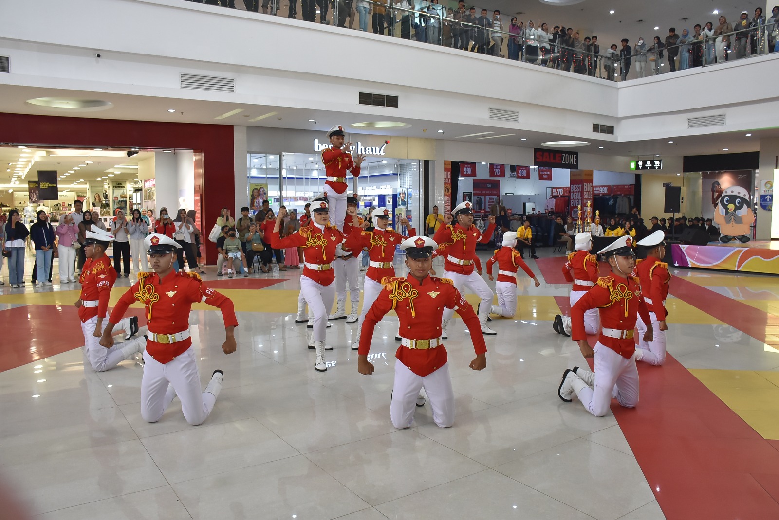 Peserta totalitas menampilkan kemampuannya di ajang Golden Kids Fest #2.