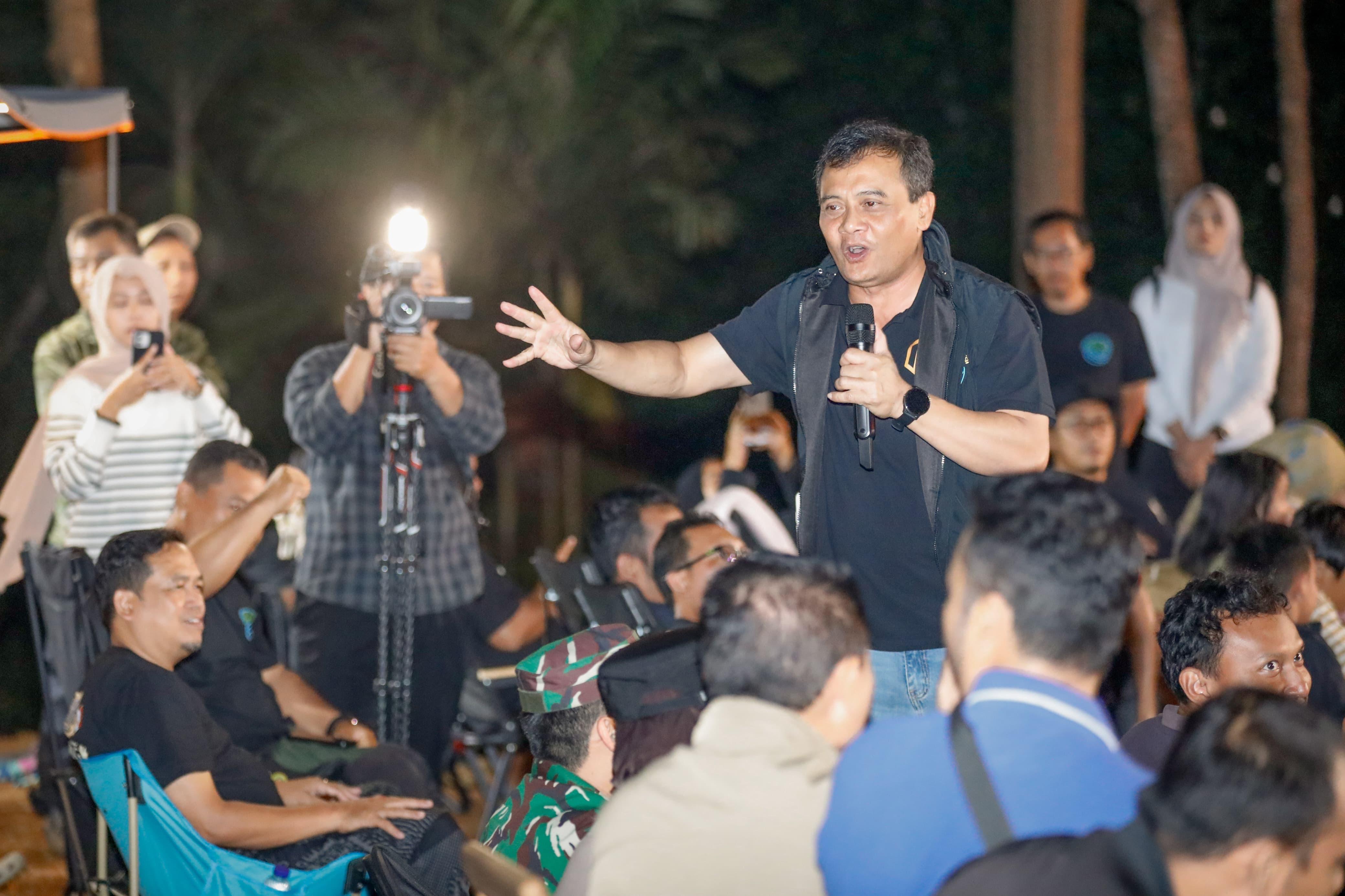 Gubernur Jawa Tengah Ahmad Luthfi dikukuhkan sebagai Bapak Komite Pecinta Alam Indonesia (KPAI) dalam acara Jambore Camping Nasional di Camping Ground Kampoeng Kopi Banaran, Bawen, Sabtu (20/9/2025).