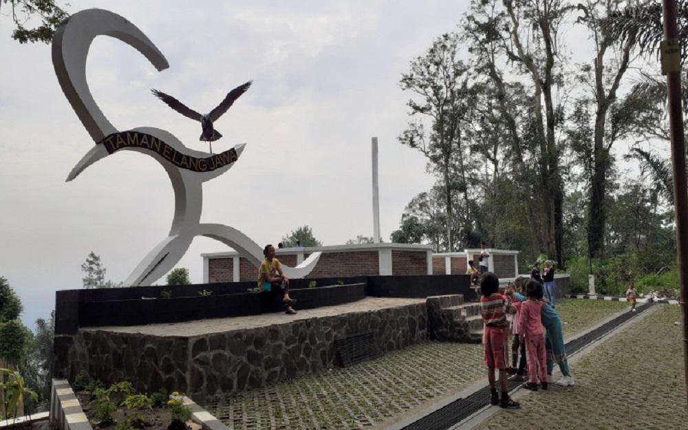 Taman Elang Jawa salah satu spot di Kebun Raya Gunung Tidar, Kota Magelang.