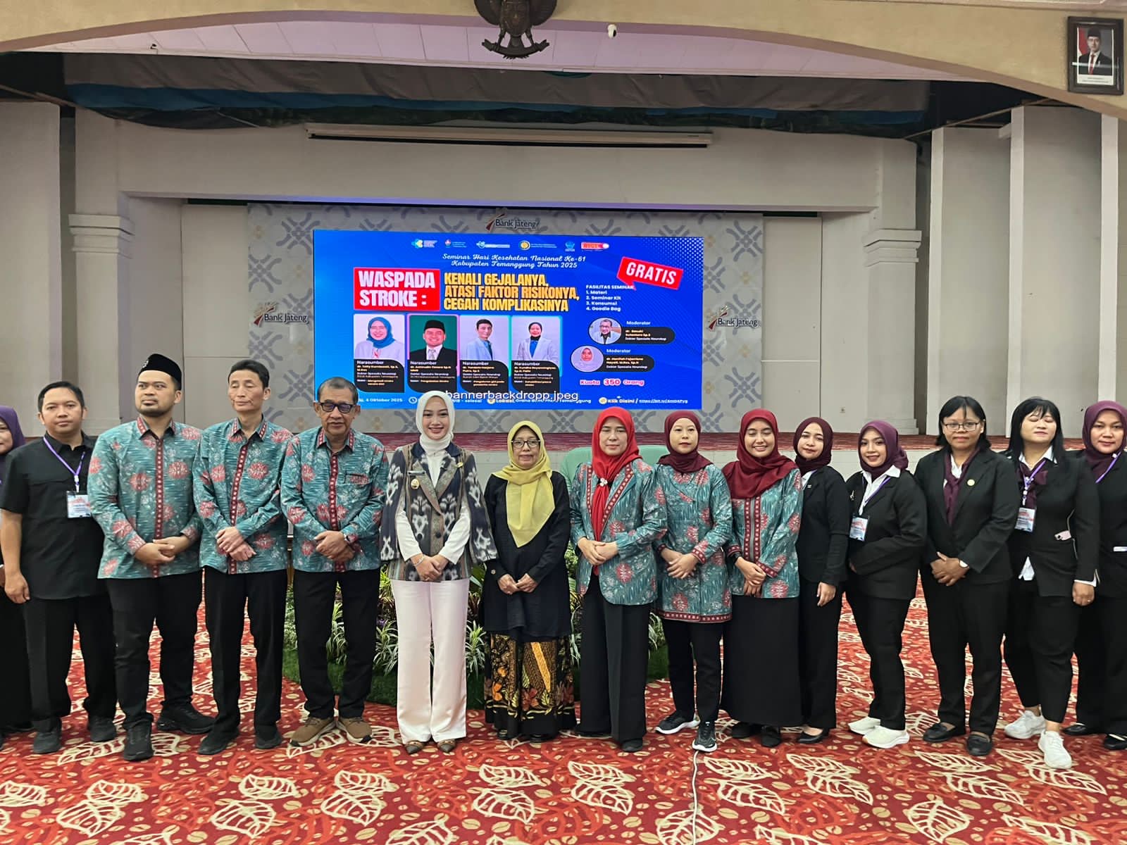 Rangkaian HKN di Temanggung salah satunya dengan kegiatan seminar bertema Waspada Stroke.