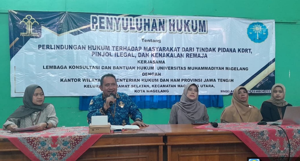 Kegiatan Penyuluhan Hukum yang digelar di kantor Kelurahan Kramat Selatan, Kecamatan Magelang Utara, Kabupaten Magelang dihadiri oleh masyarakat sekitar, perangkat kelurahan, serta tokoh masyarakat.