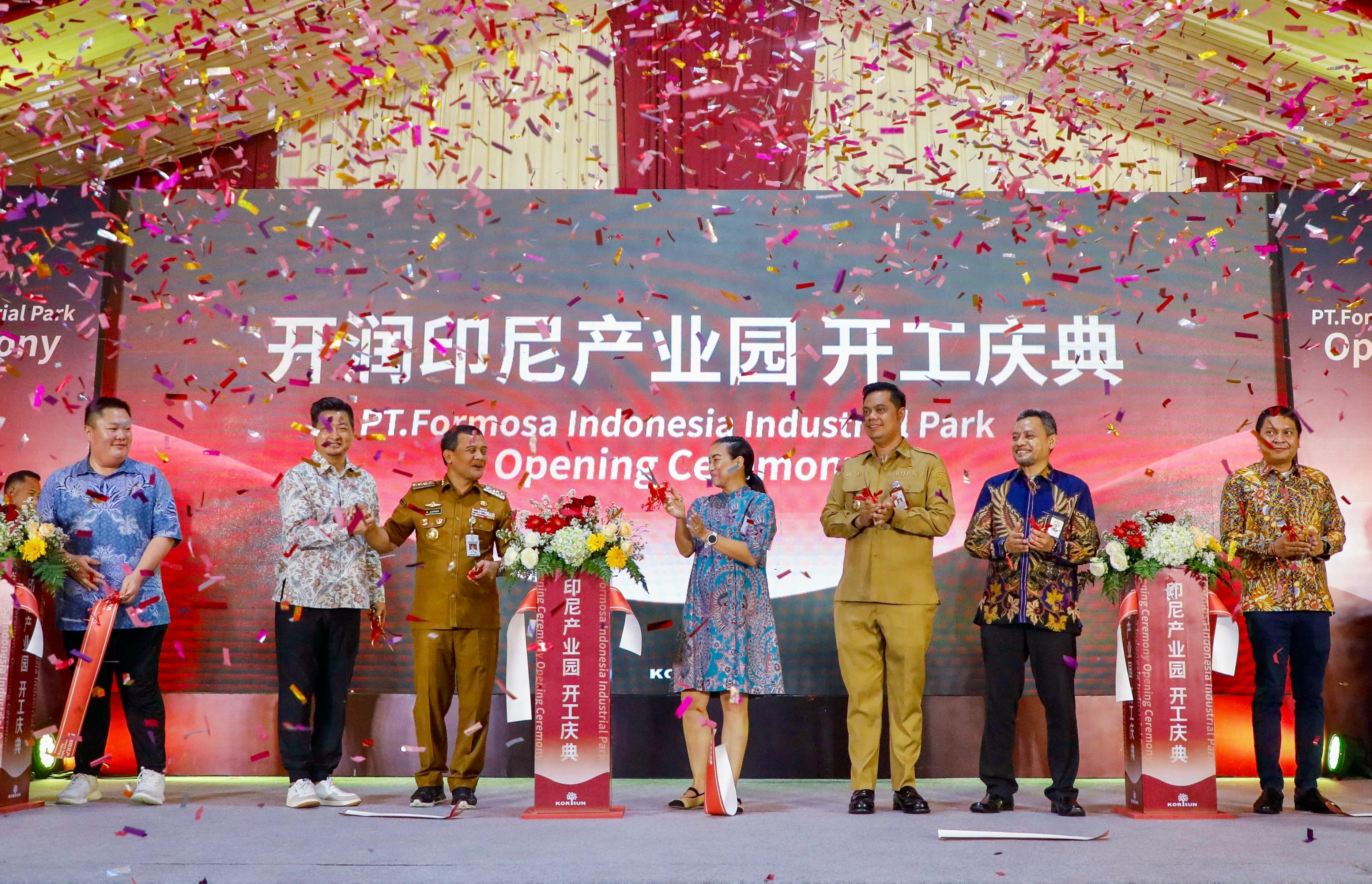 Gubernur Ahmad Luthfi meresmikan PT Formosa Industrial Park di Mayong, Kabupaten Jepara, Senin (27/10/2025).