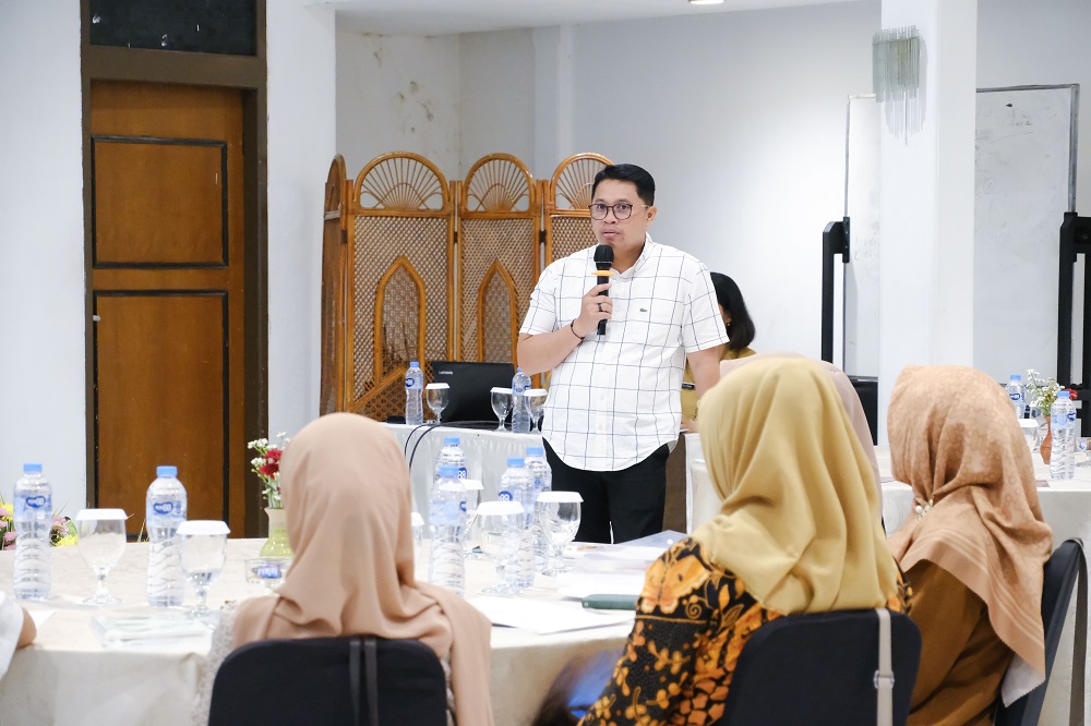 Wali Kota Magelang Damar Prastyono minta pertanggungjawaban penggunaan bantuan keuangan parpol, Senin (27/10/2025).