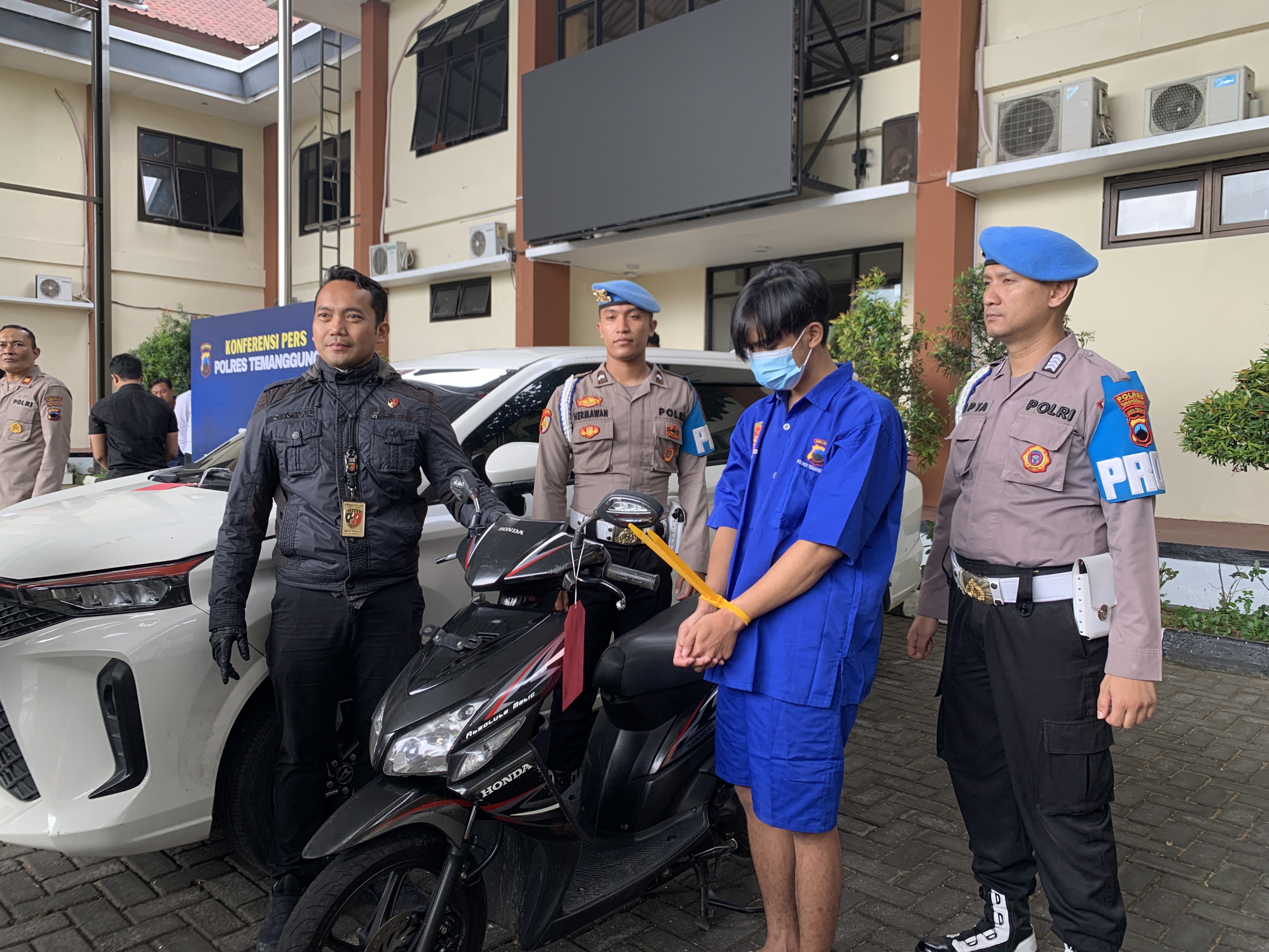 Tersangka yang semula niatnya jogging berubah jadi mencuri motor.
