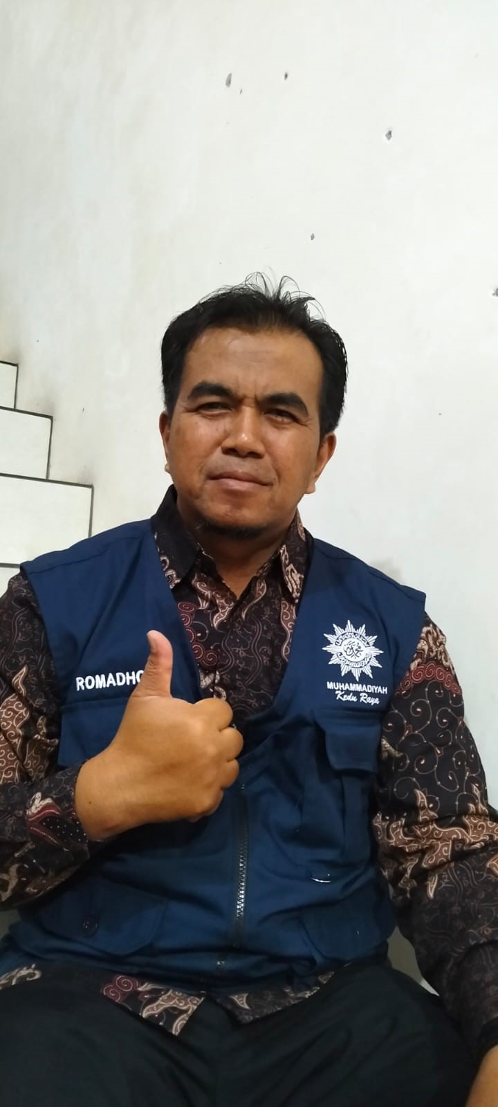 Romadlon, S.Ag., S.Pd