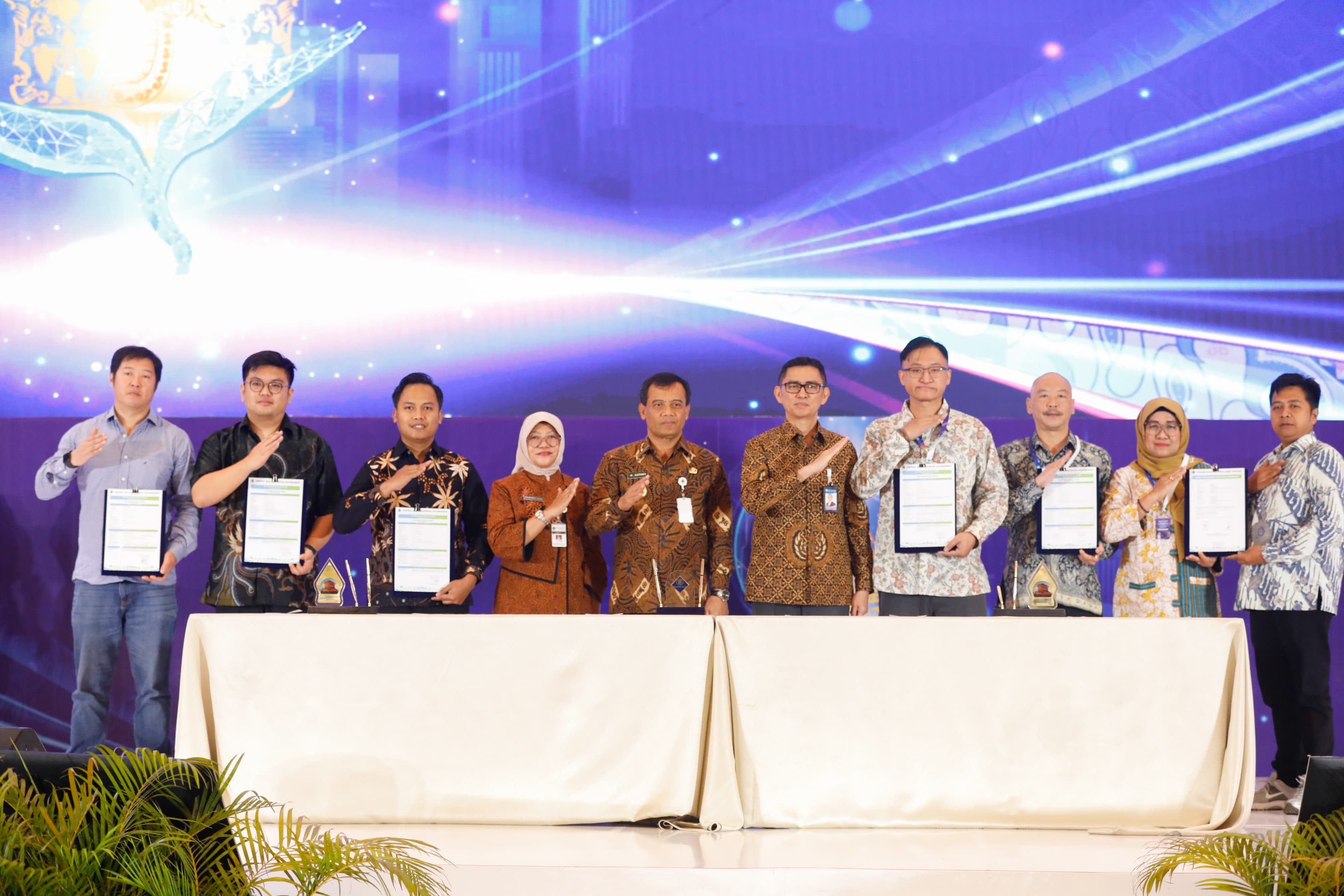 Gubernur Jawa Tengah Ahmad Luthfi dalam acara CJIBF di Hotel Padma Semarang, Selasa (4/11/2025).