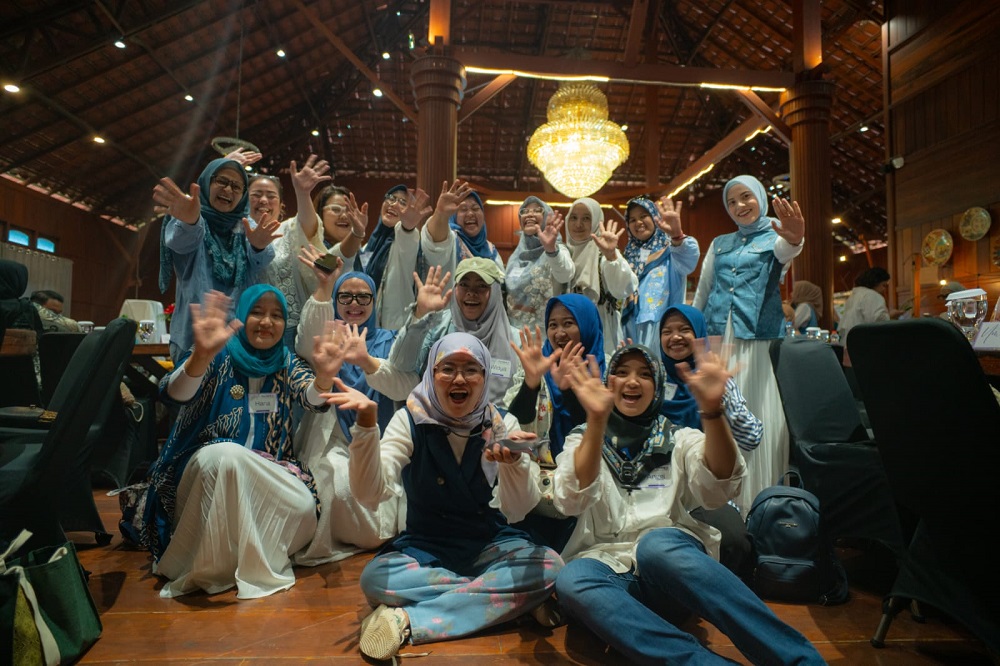 Anggota Komunitas Perempuan Indonesia Kreatif bersiap untuk membangun jaringan yang lebih luas.