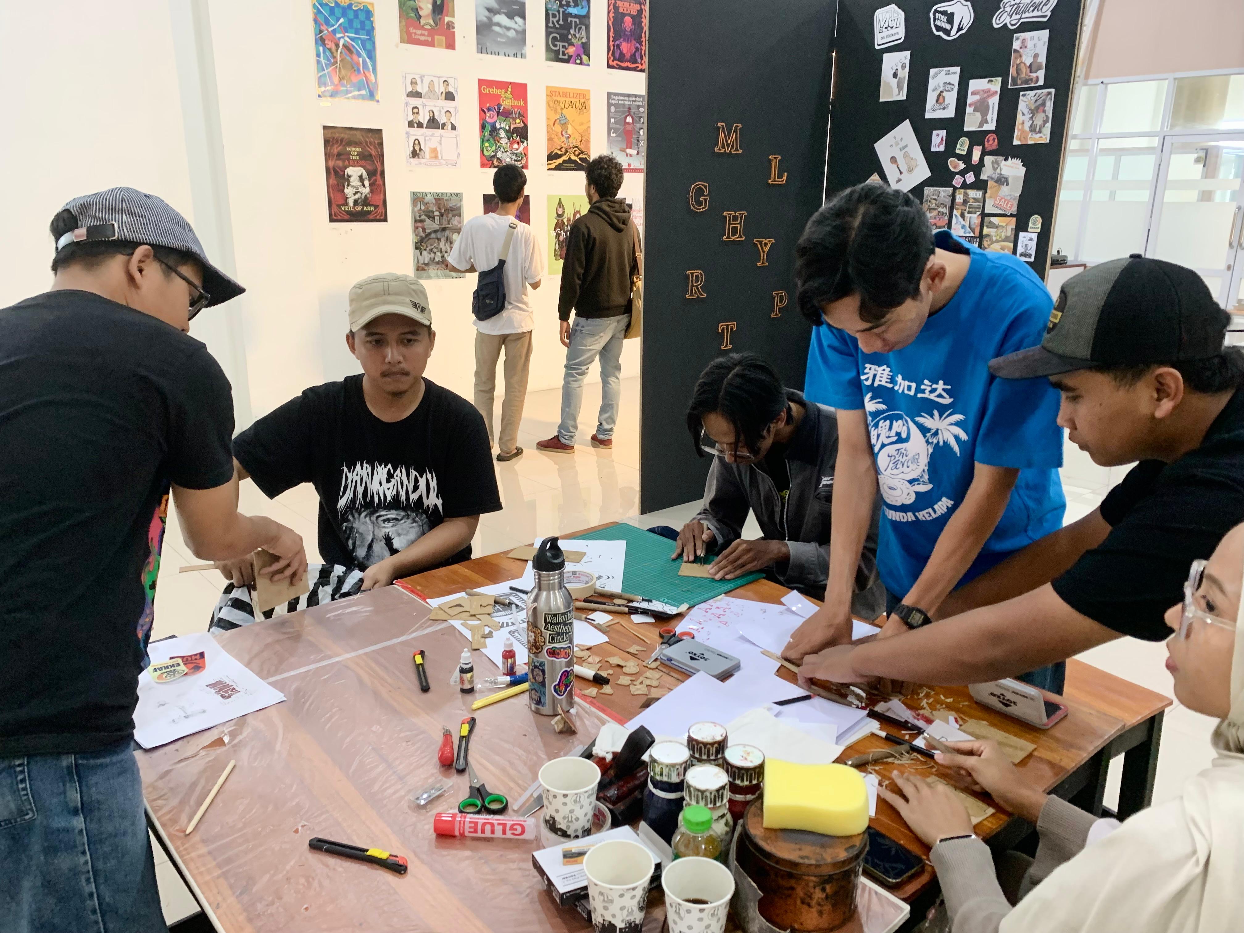Workshop Lino Cut oleh Komunitas Gothak Gathuk pada Magelang On Stickers Vol. 2