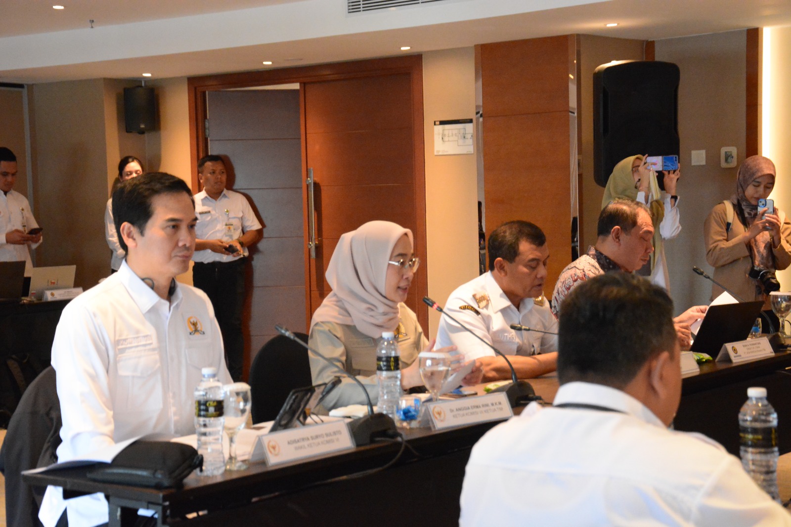 Wakil Ketua Komisi VI DPR RI Adisatrya Suryo Sulistio saat kunjungan kerja Komisi VI DPR RI ke Semarang, Rabu (12/11/2025).