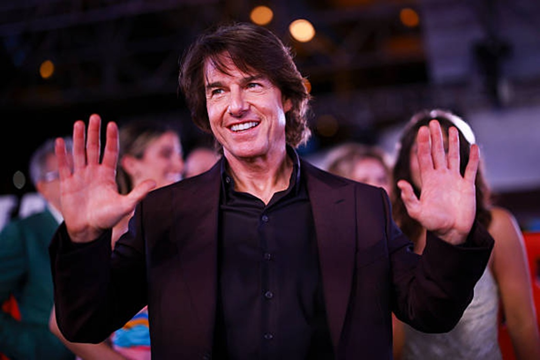 Tom Cruise Akhirnya Resmi Meraih Piala Oscar Pertamanya