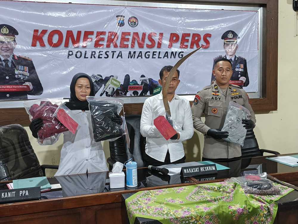 Wakasat Reskrim Polresta Magelang AKP Toyib Riyanto saat gelar perkara dua pelaku aksi tawuran di Mertoyudan.