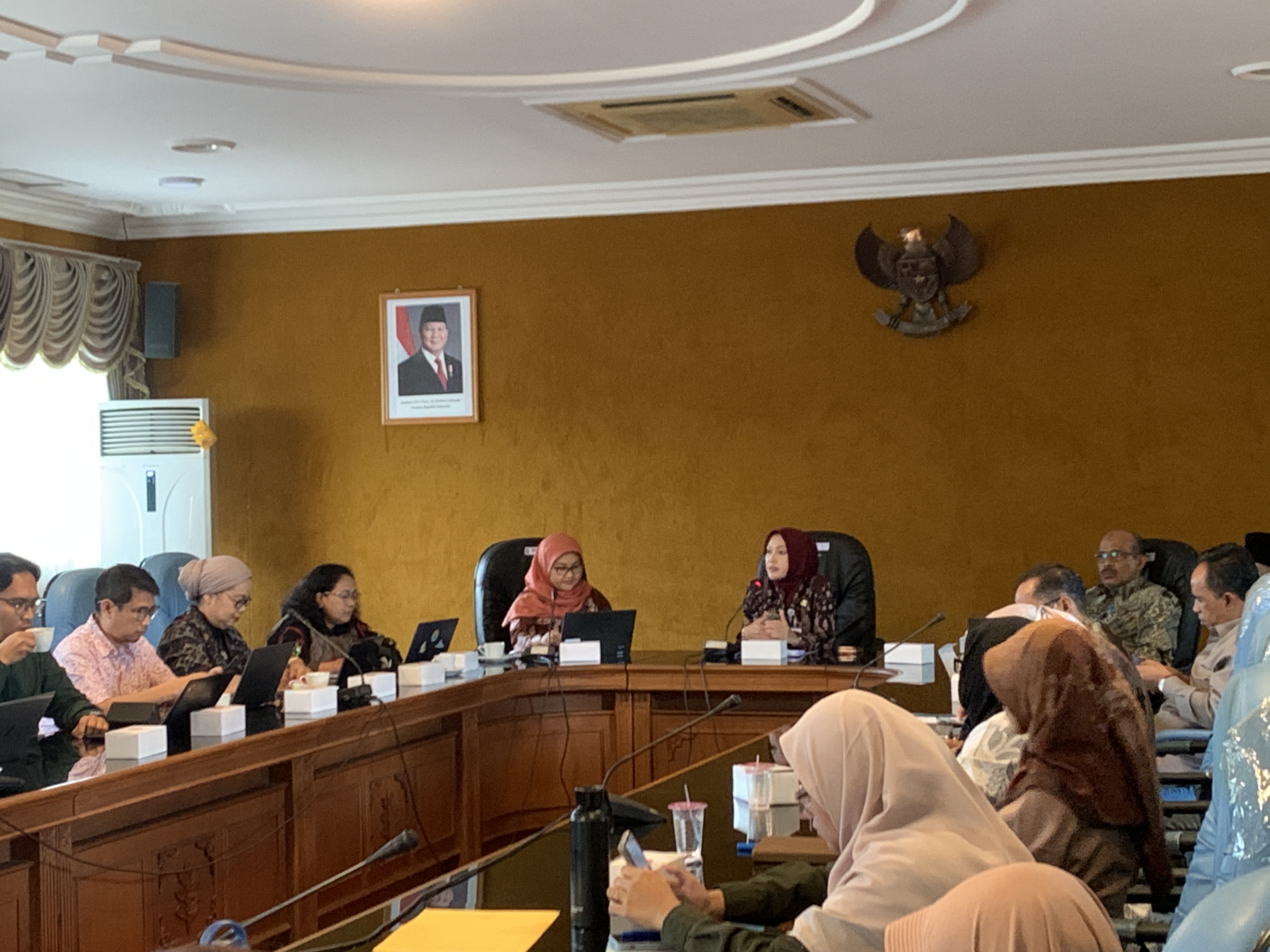 Kegiatan Diseminasi dan Kunjungan Lapangan TPST Kabupaten Temanggung, di ruang Loka Bhakti Setda, Kamis (20/11/2025).