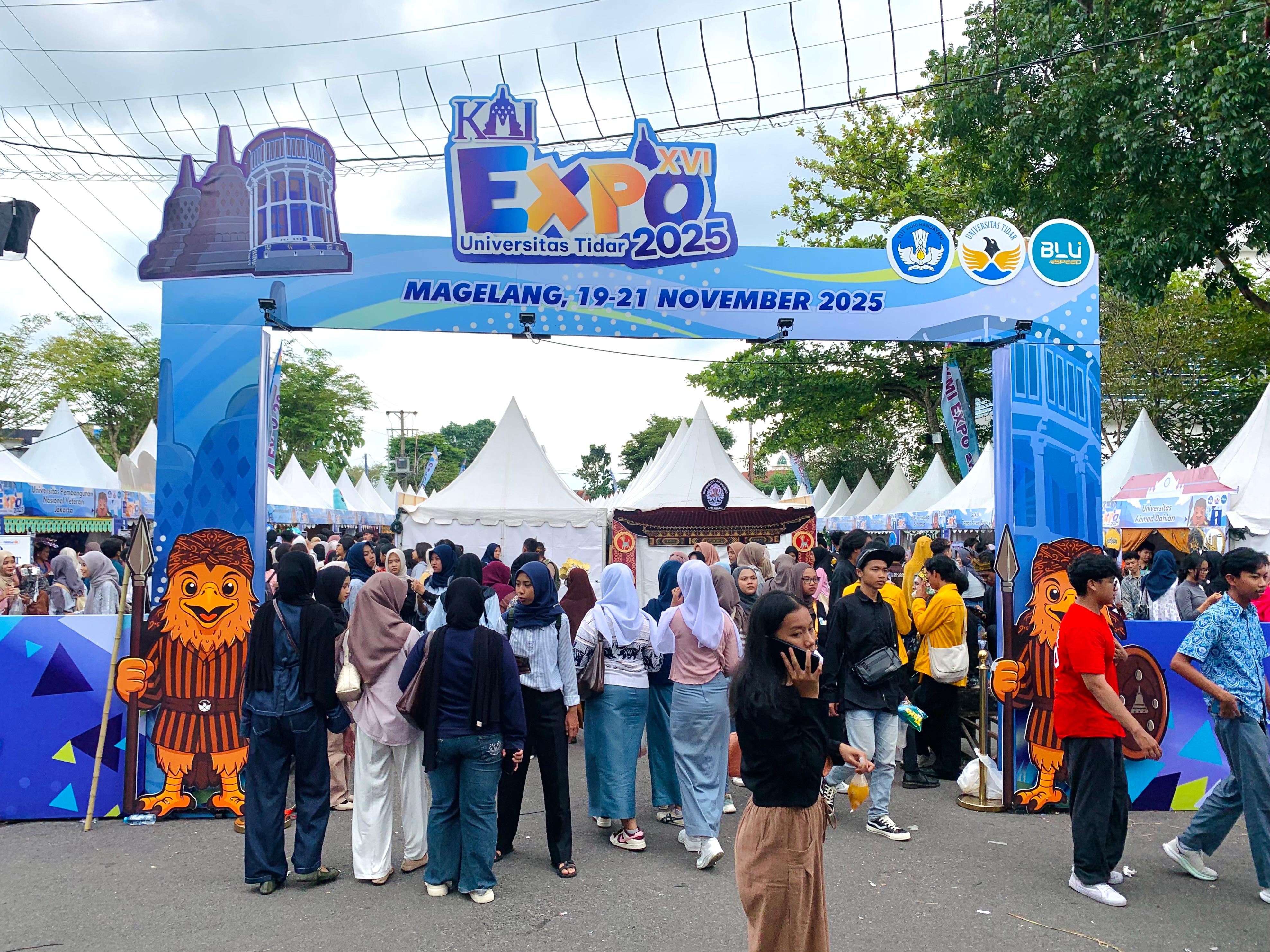 KMI EXPO Universitas Tidar 2025 (