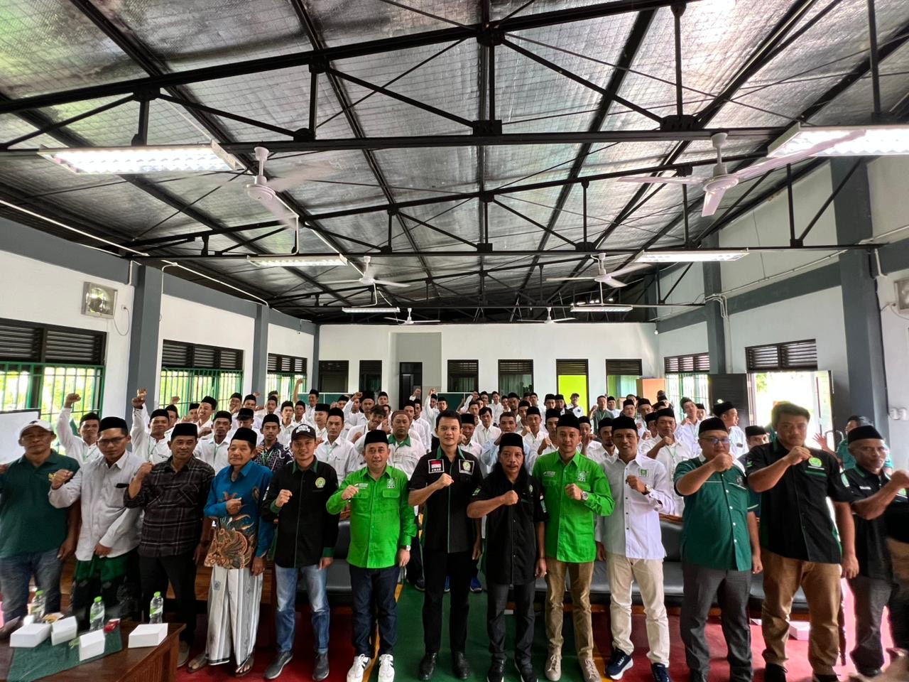 Kegiatan Dikbar angkatan ketujuh yang dilaksanakan DKC Garda Bangsa Temanggung di BLKK Ansor Seklayu, Kaloran.