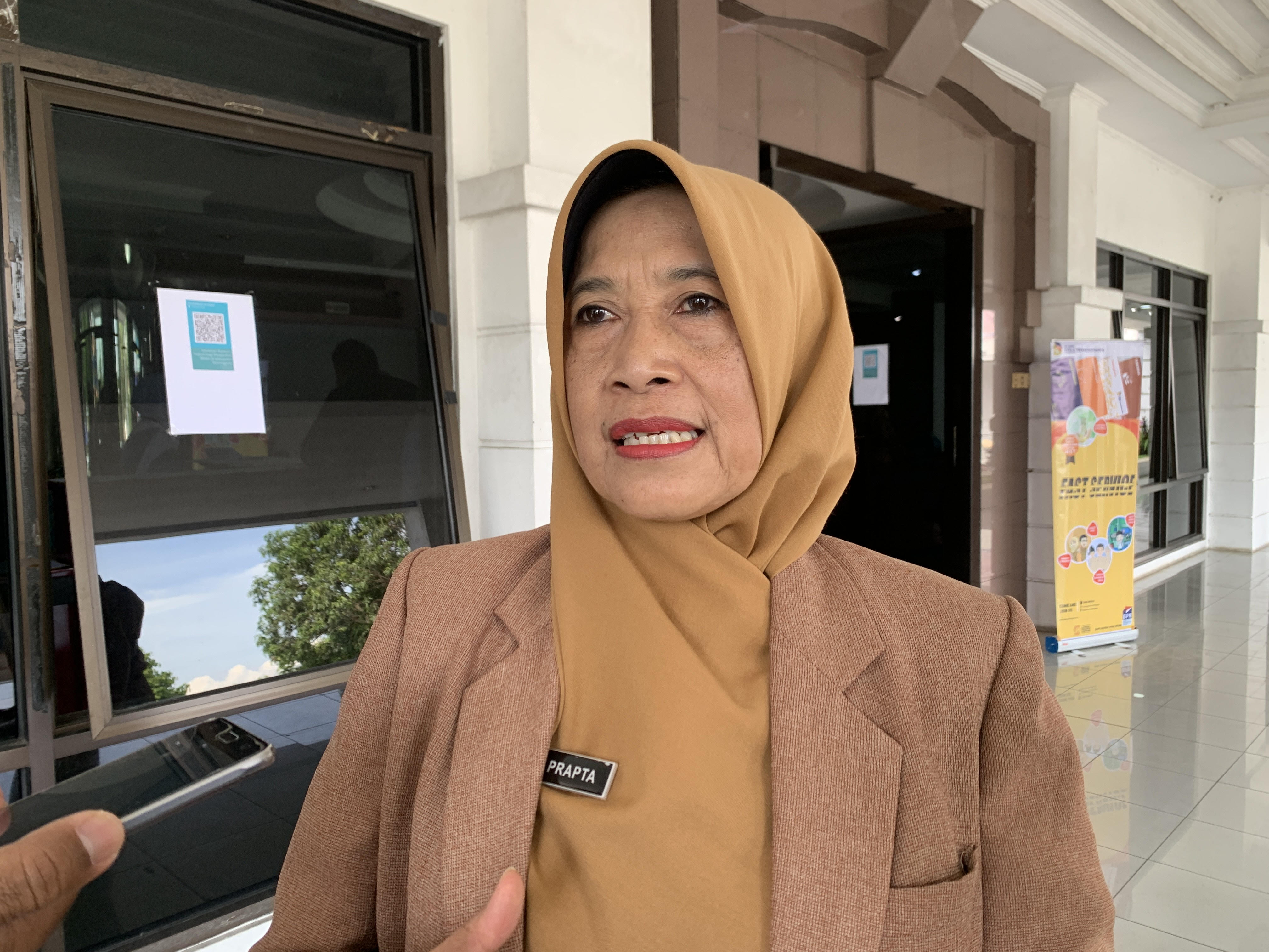 Kepala Dinperinaker Temanggung Sri Endang Praptaningsih