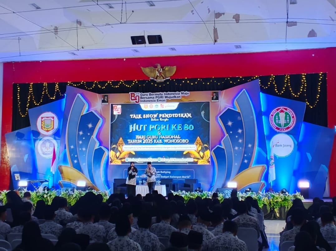 Talk show pendidikan yang diadakan di Sasana Adipura Kencana Wonosobo, Selasa (25/11/2025) diikuti para pendidik.