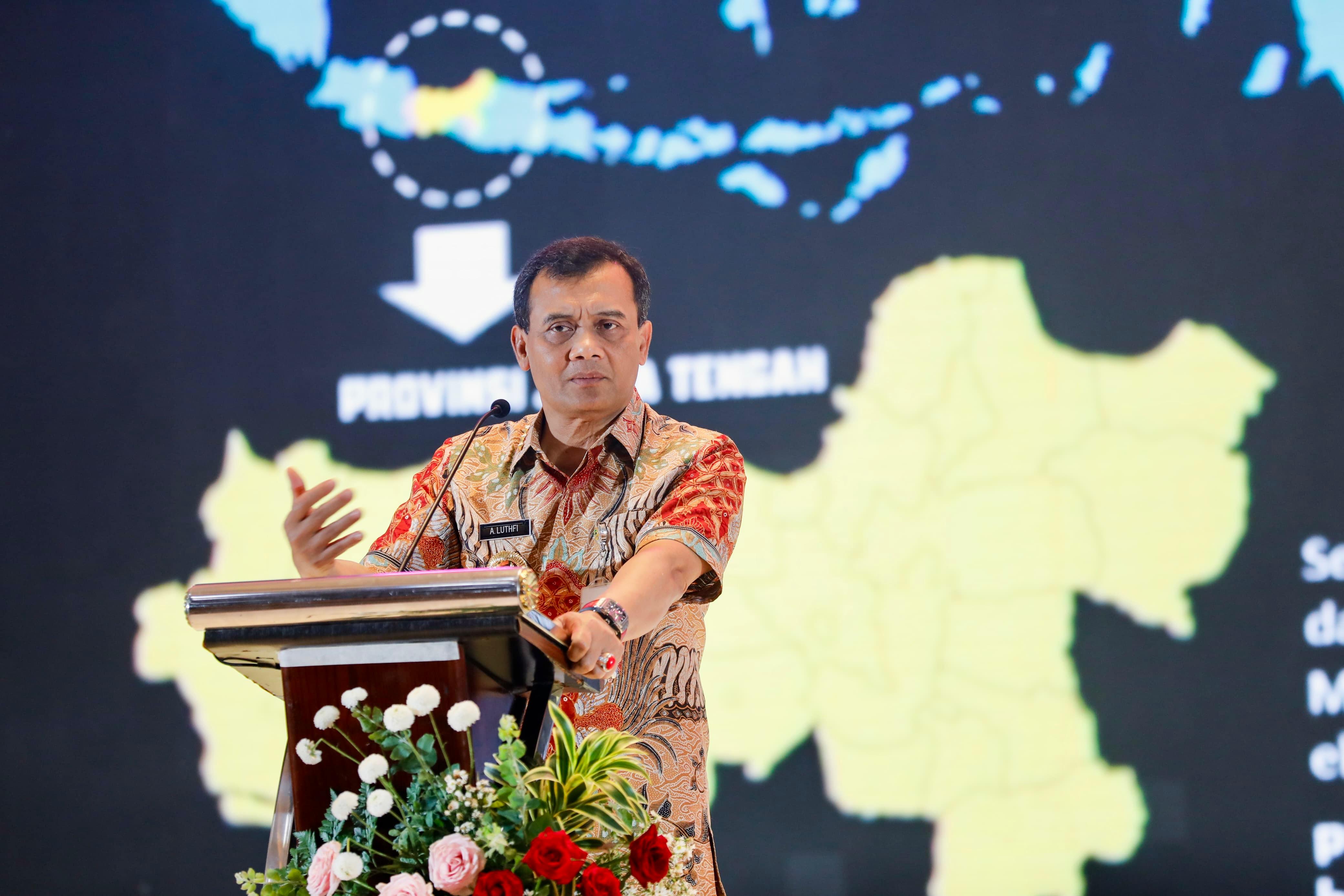 Gubernur Jateng Ahmad Luthfi berhasil menggaet investasi cukup besar akhir tahun ini.