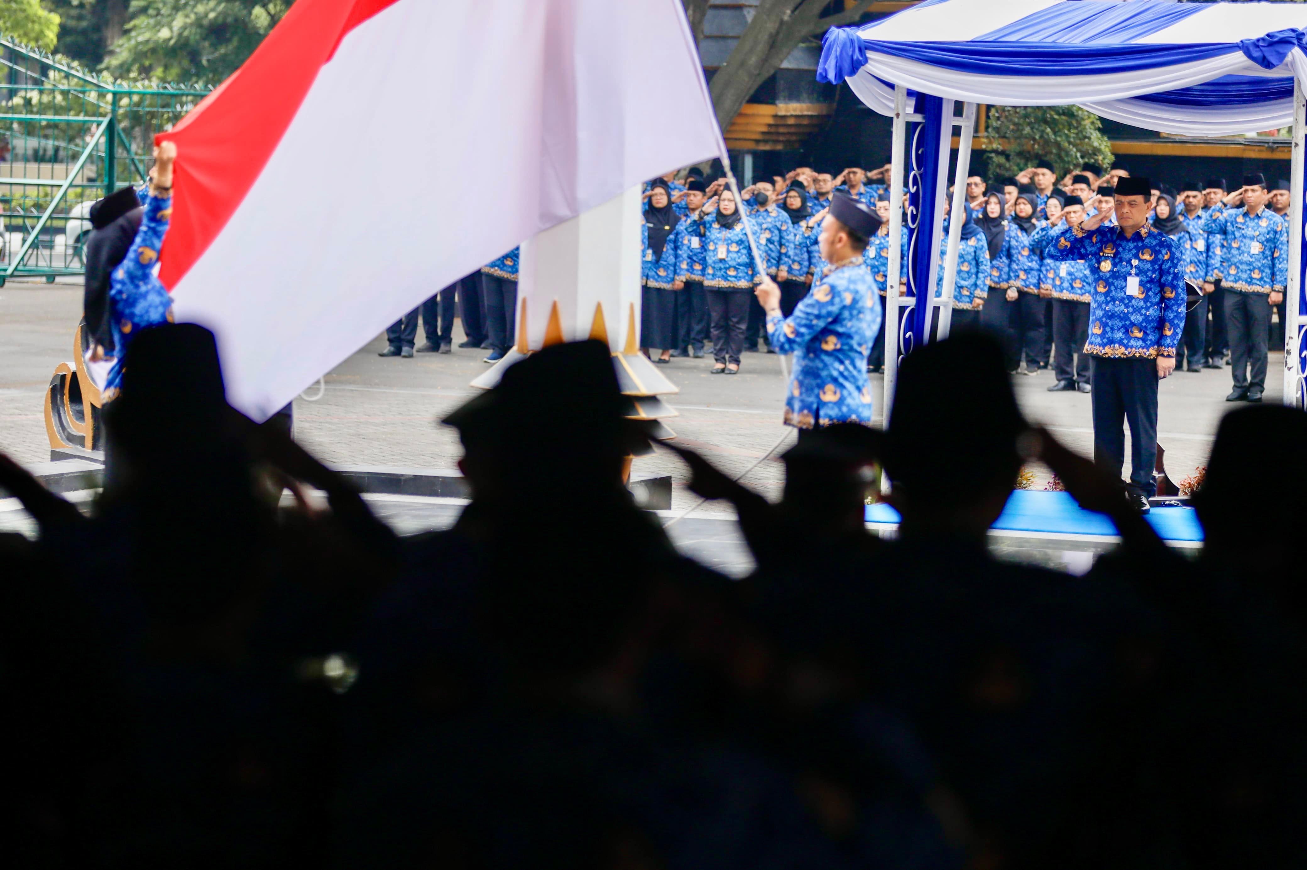 Ahmad Luthfi usai menjadi Inspektur Upacara Peringatan HUT Ke-54 Korpri tingkat Provinsi Jawa Tengah di Halaman Kantor Gubernur, Senin pagi, 1 Desember 2025.