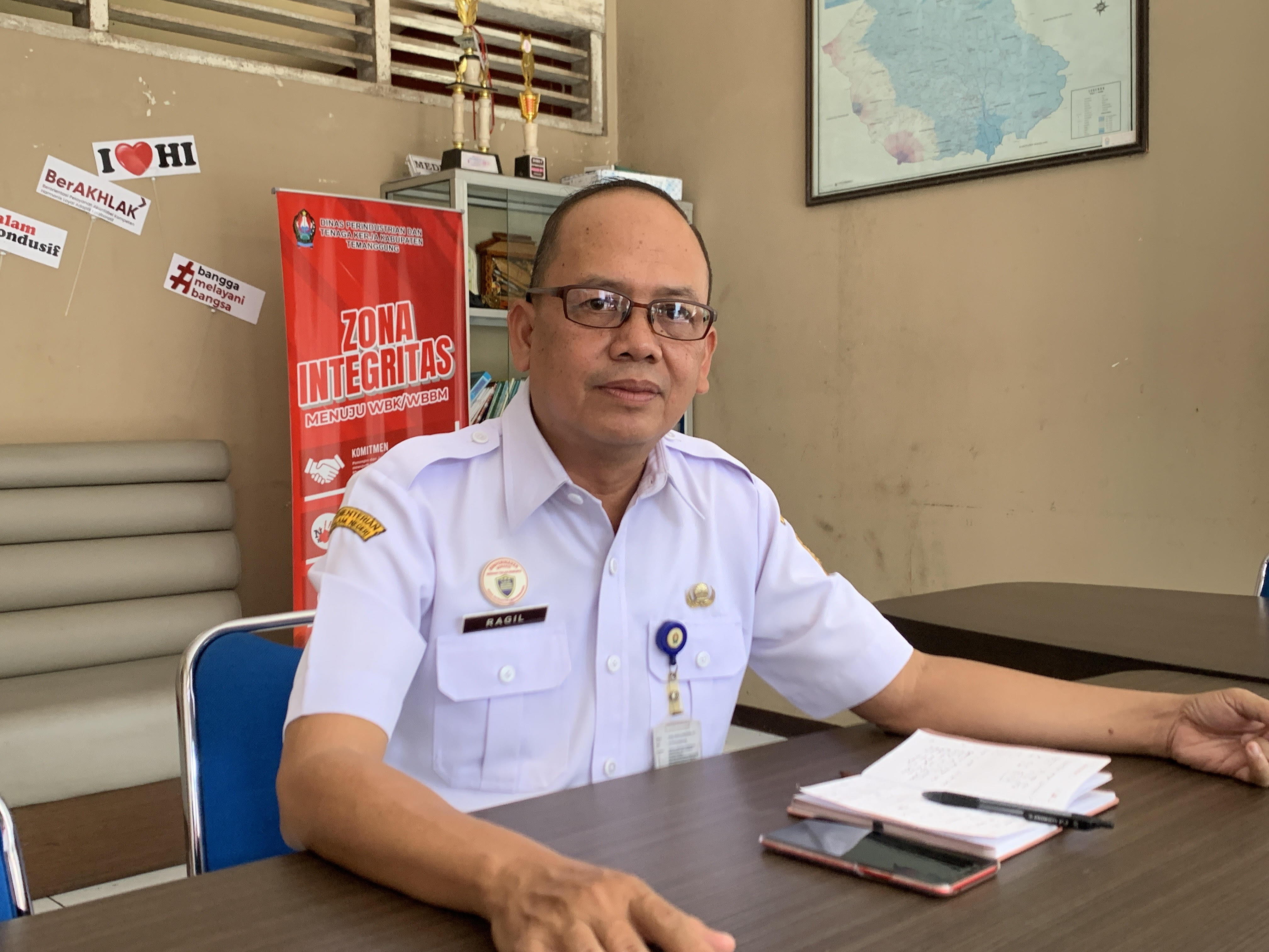 Kepala Bidang Hubungan Industrial dan Syarat-syarat Kerja (Hubinsyaker) Dinas Perindustrian dan Tenaga Kerja (Dinperinaker) Kabupaten Temanggung, Ragil Budi Ilsyantoro.