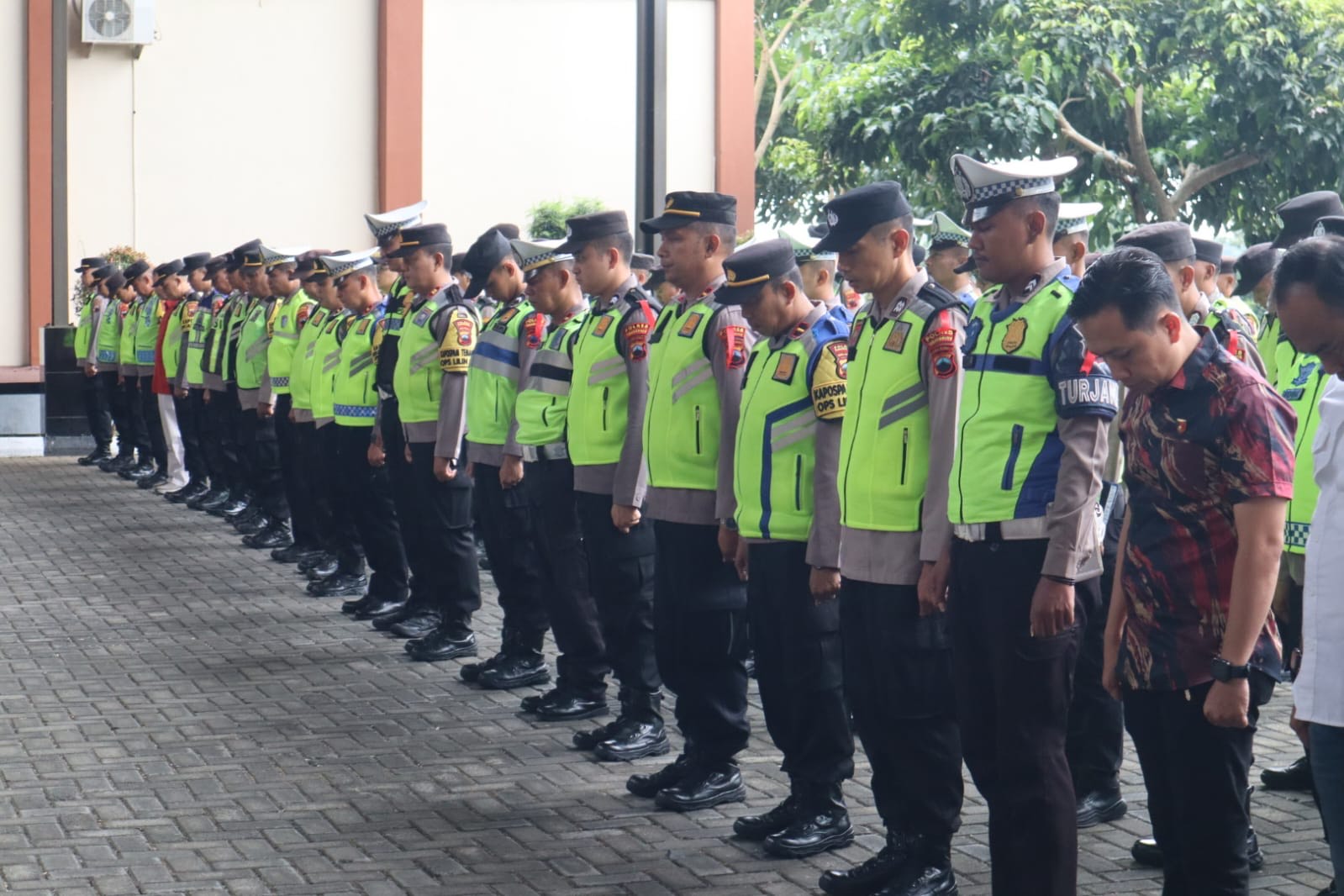Apel Konsolidasi Pelayanan Natal Operasi Lilin Candi 2025 di halaman Mapolres Temanggung, Jumat (26/12/2025) pagi.