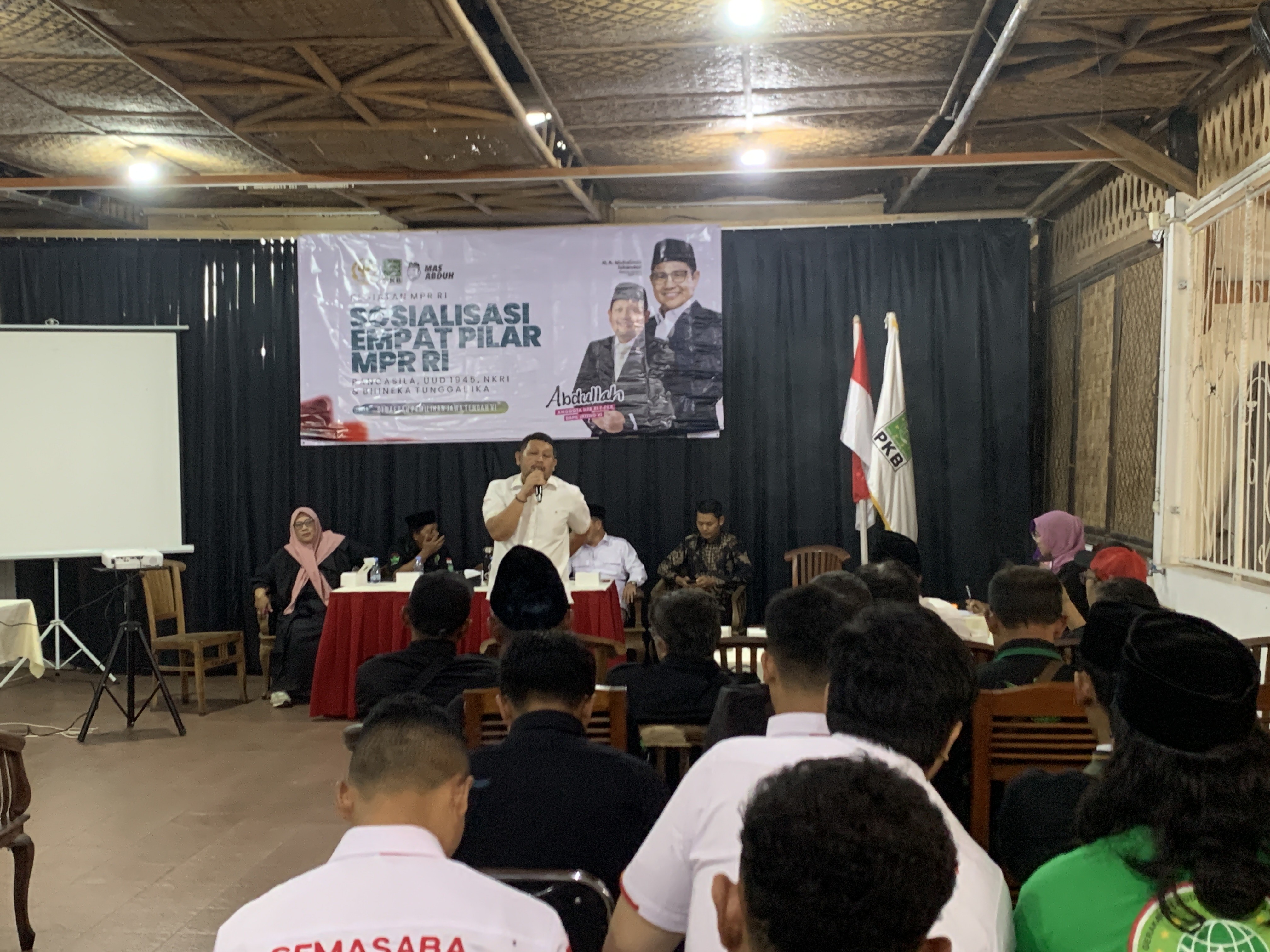 Kegiatan penguatan kader Partai Kebangkitan Bangsa (PKB) di Temanggung bersama Gus Abdullah, Minggu (11/1/2026).