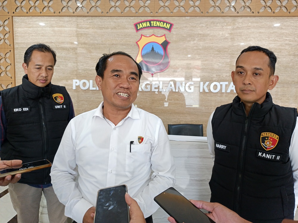 Kasat Reskrim Polres Magelang Kota Iptu Iwan Kristiana saat memberikan penjelasan.
