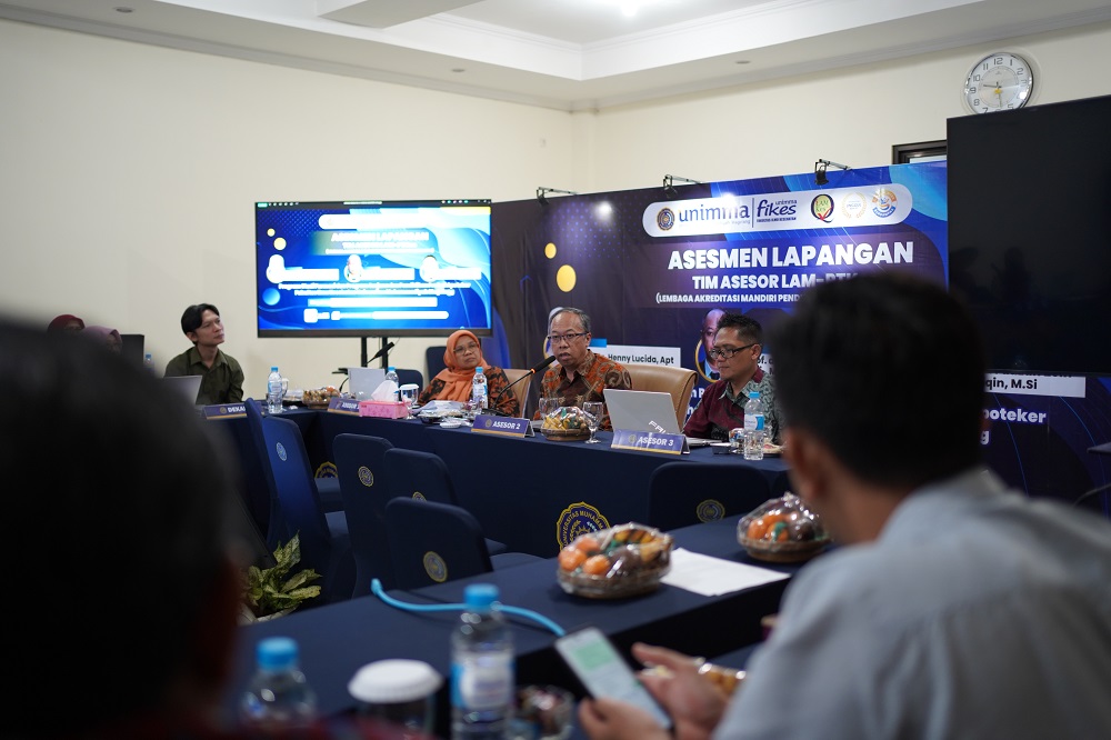 Dua program studi di Fakultas Ilmu Kesehatan (FIKES) berhasil meraih akreditasi Unggul yang ditetapkan oleh Lembaga Akreditasi Mandiri Pendidikan Tinggi Kesehatan (LAM-PTKes)