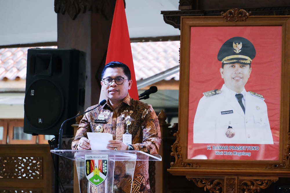 Wali Kota Magelang Damar Prasetyono saat Rapat Koordinasi Tindak Lanjut Taklimat Presiden RI di Pendopo Pengabdian.