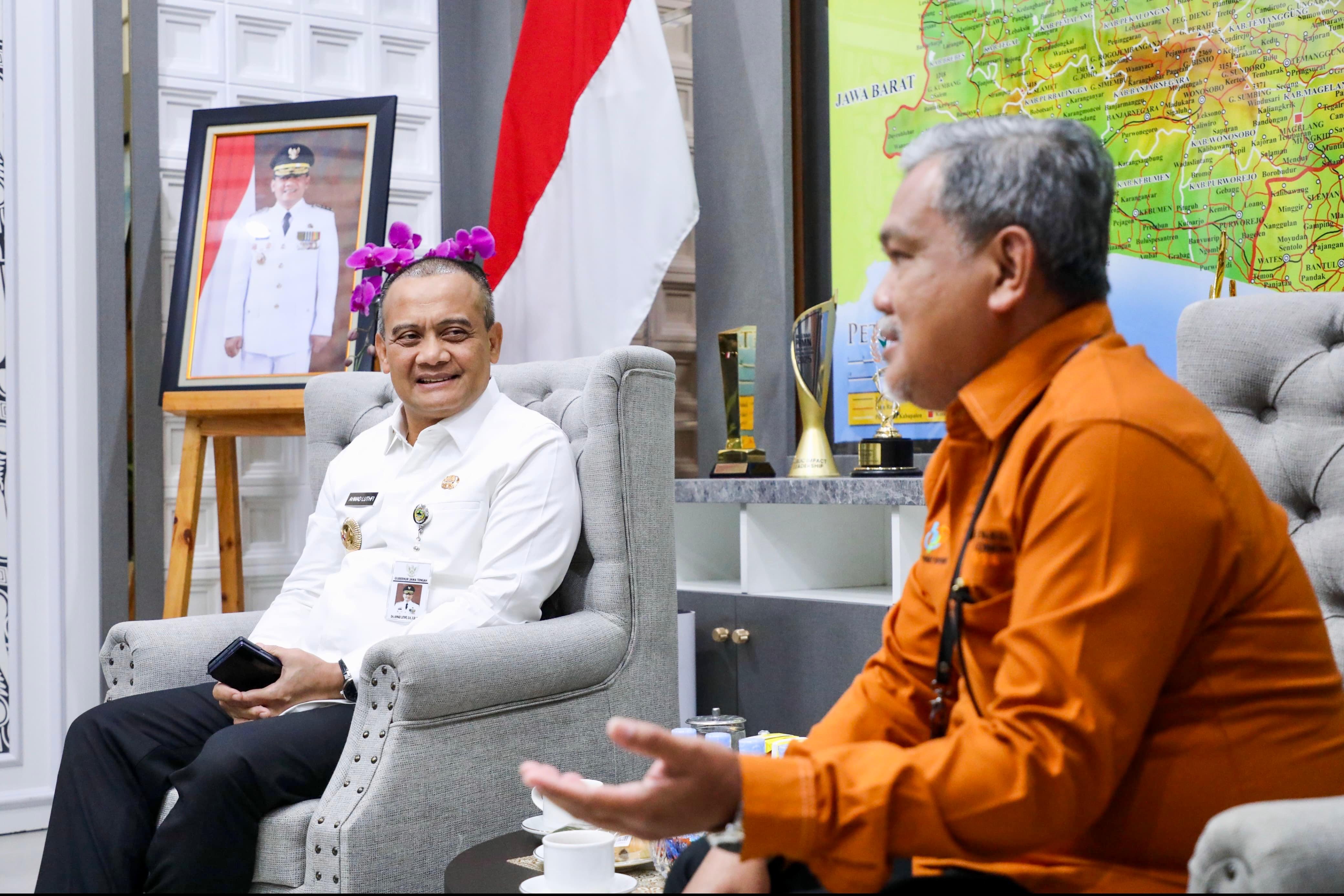 gubernur Ahmad Luthfi menerima Kepala  BPS Jawa Tengah, Ali Said bersama jajarannya, Rabu (11/2/2026) di kantor gubernur.