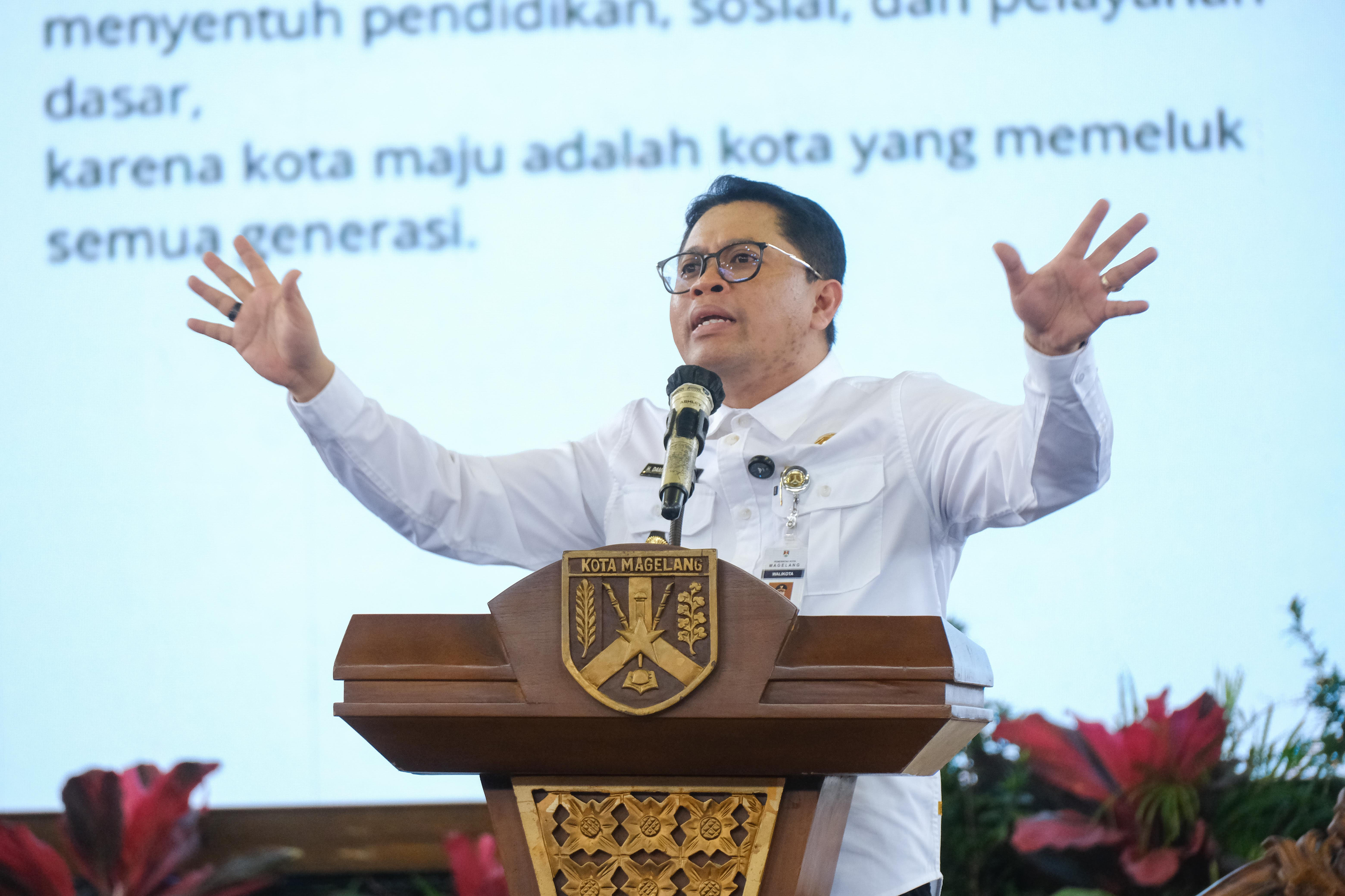 Wali Kota Magelang Damar Prasetyono