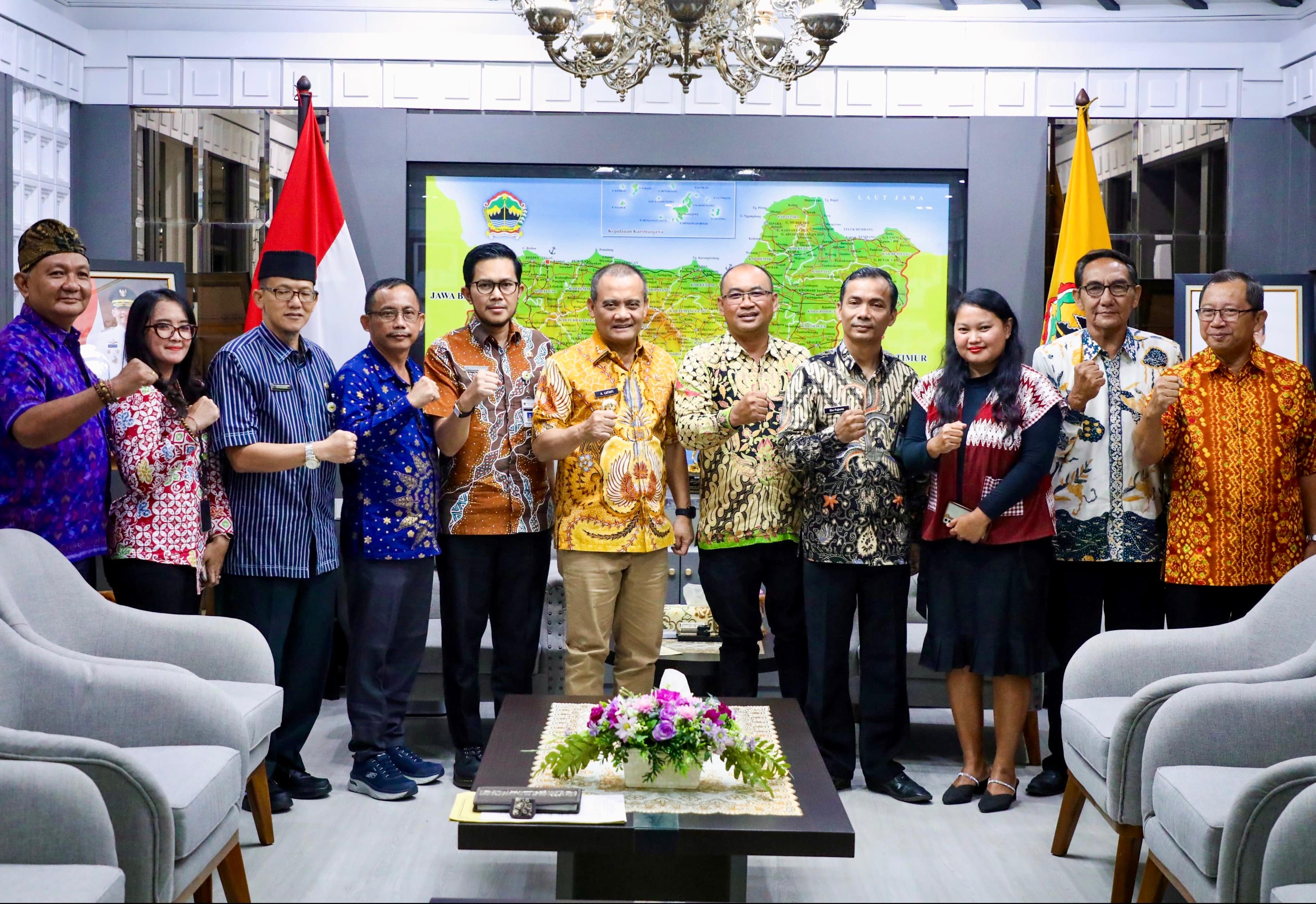 Panitia Tawur Agung Nasional 2026 beraudiensi dengan Gubernur Jawa Tengah Ahmad Luthfi, Kamis (26/2/2026).