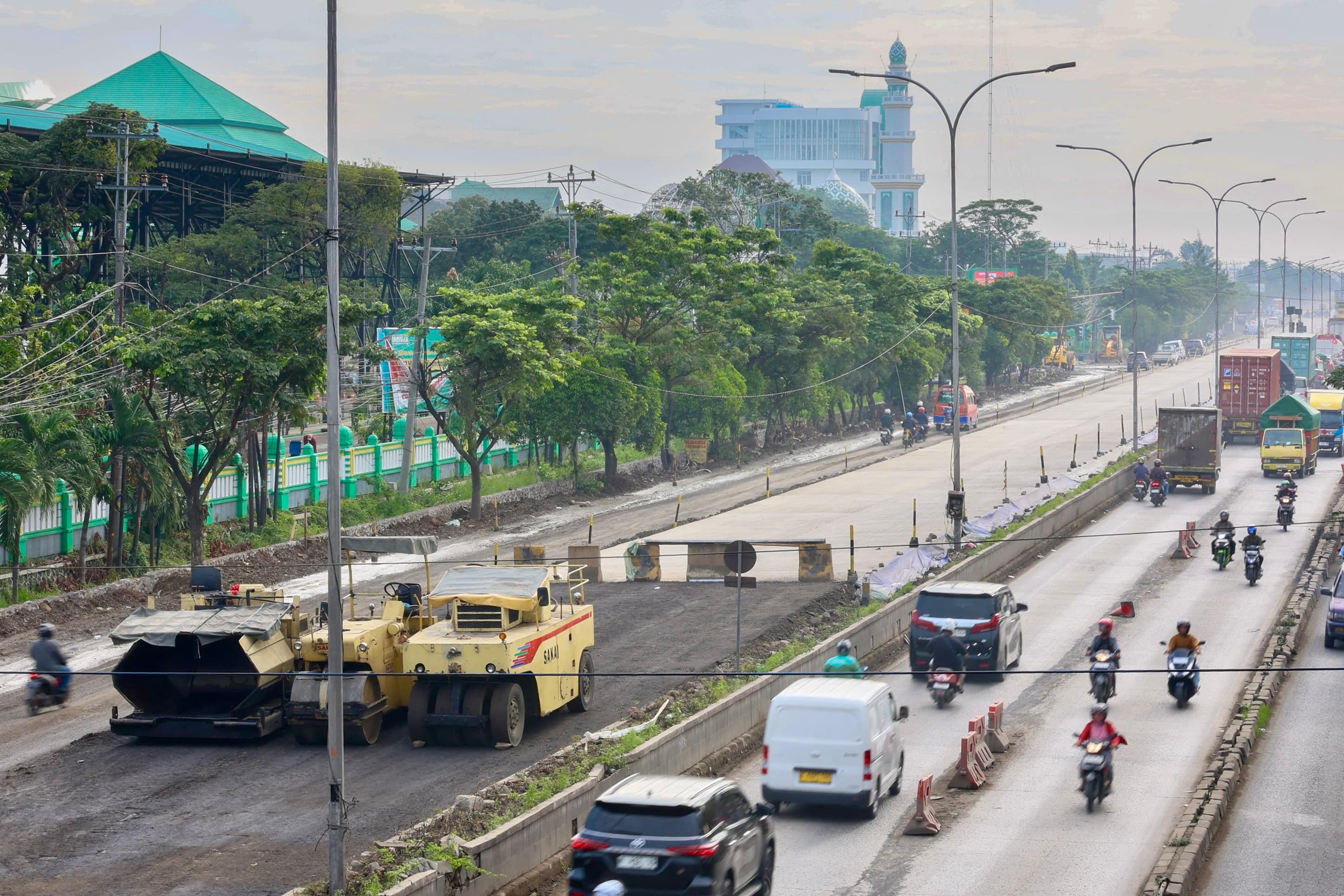 Kemantapan jalan provinsi mencapai 93,47 persen pada bulan Februari ini sehingga aman untuk dilintasi arus mudik dan balik Lebaran.