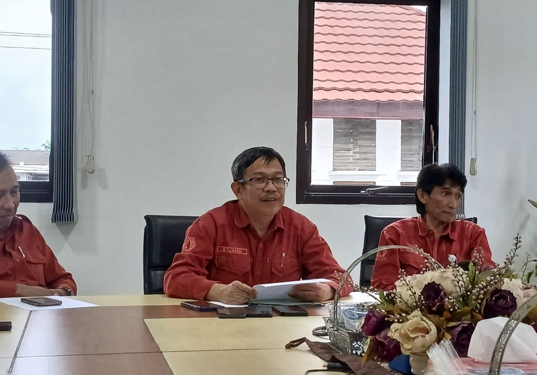 Jajaran direksi Perumda Air Minum Tirta Aji Wonosobo.