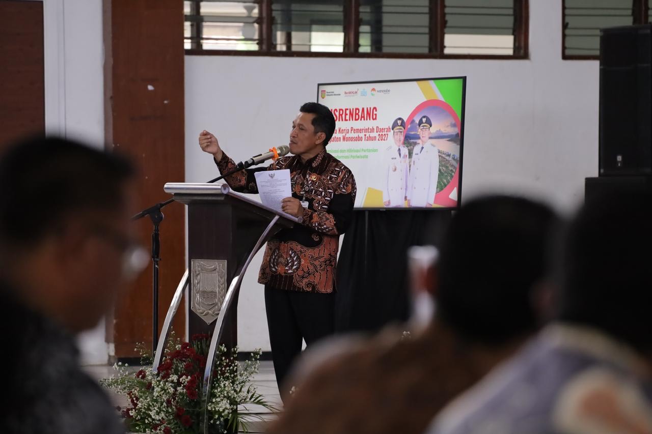 Bupati Wonosobo Afif Nurhidayat dalam musrenbang RKPD 2027 yang digelar di Sasana Adipura Wonosobo, Kamis (12/3/2026).