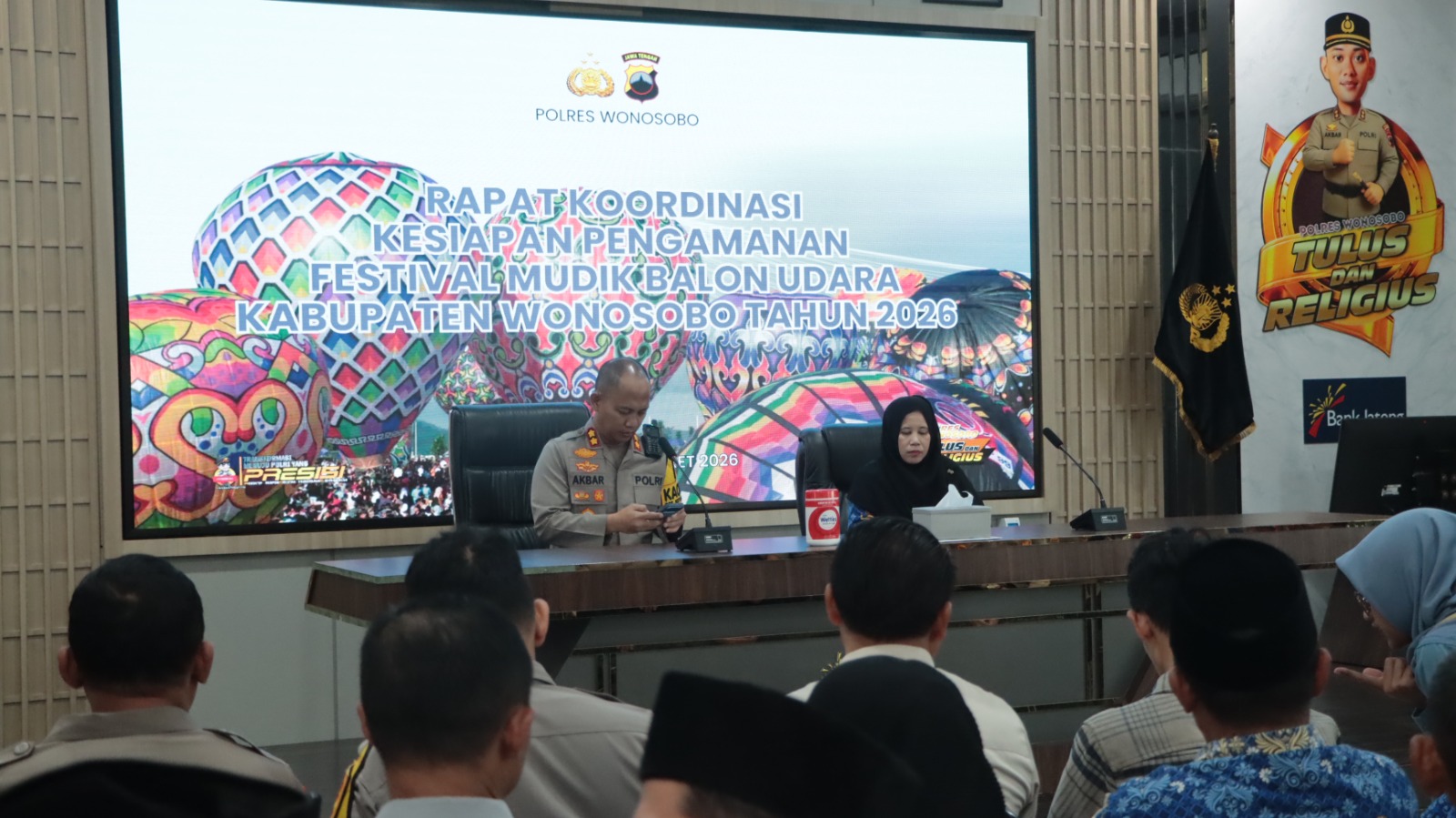 Rapat koordinasi lintas sektor di Aula Endra Dharmalaksana, Selasa (17/3/2026) yang dihadiri unsur kepolisian, TNI, pemerintah daerah, panitia, hingga komunitas balon.
