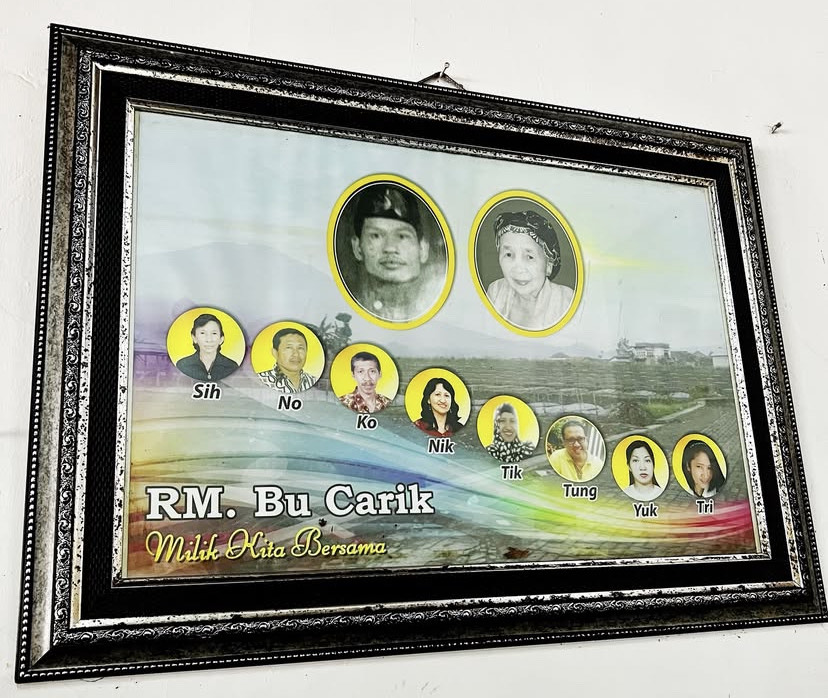 Rumah makan Bu Carik turun temurun yang kini dikelola generasi ketiga.