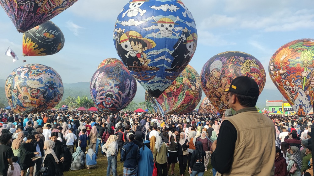 Festival balon udara yang digelar di Kecamatan Sukoharjo, Kabupaten Wonosobo, Rabu (25/3/2026).