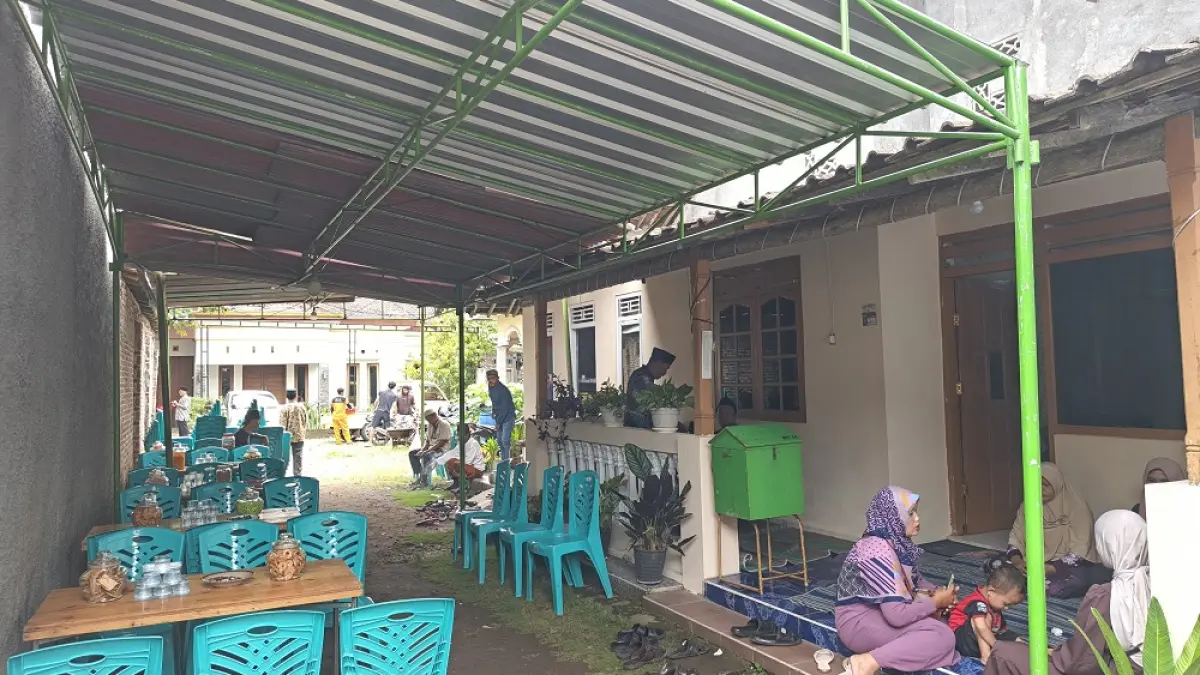 Rumah duka Sertu Muhammad Nur Ichwan, prajurit TNI Angkatan Darat (AD), di Dusun Deyangan RT 01 RW 03, Desa Deyangan, Kecamatan Mertoyudan, Kabupaten Magelang.&nbsp;(ROFIK SYARIF GP/JAWA POS RADAR MAGELANG)