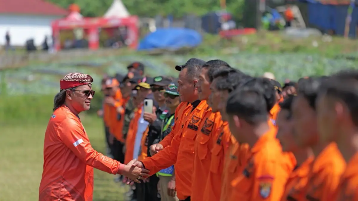 Apel Relawan Kemanusiaan SAR Macan Gunung Prau di Lapangan Desa Bojong, Kecamatan Tretep, Rabu (1/4/2026). 