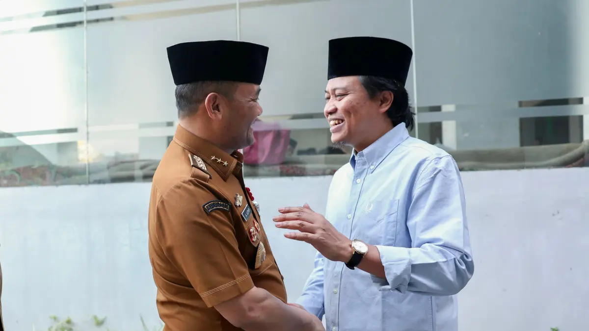 Gubernur Jateng Ahmad Luthfi bertemu Gus Yusuf pimpinan Ponpes API Tegalrejo Magelang, Senin (6/4/2026) di ponpes setempat.