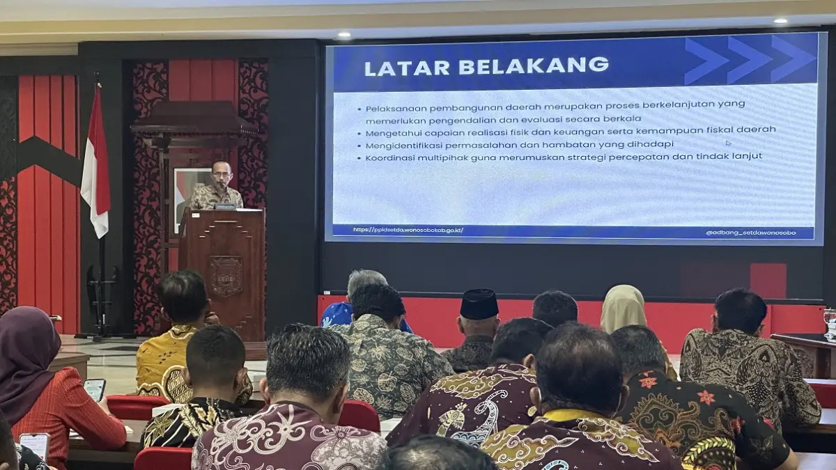 Rapat monitoring dan evaluasi (monev) triwulan I, Kamis (9/4/2026) yang diadakan Pemkab Wonosobo di Ruang Mangunkusuma Setda Wonosobo. (Humas Setda Kab Wonosobo)