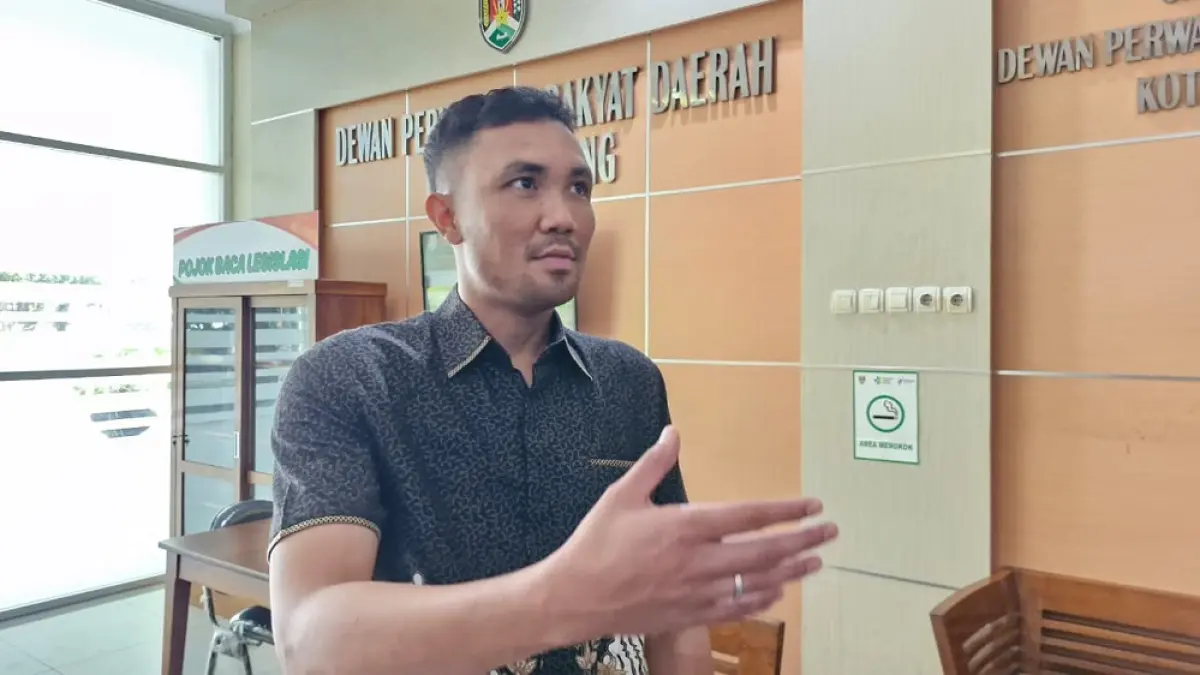 Ketua DPRD Kota Magelang Evin Septa Haryanto Kamil (PUPUT PUSPITASARI/JAWA POS RADAR MAGELANG)